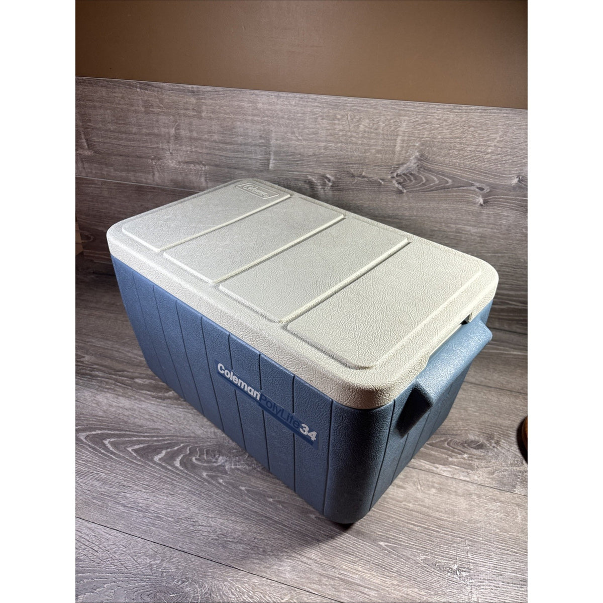 Vtg 1987 Coleman Polylite 34 Qt Cooler Blue/White Ice Chest Model 5281 Clean