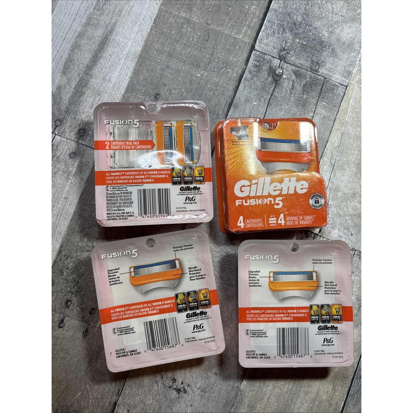 Gillette Fusion5 Razor Blade Refills - 16 Cartridges (4 x 4 cartridges)