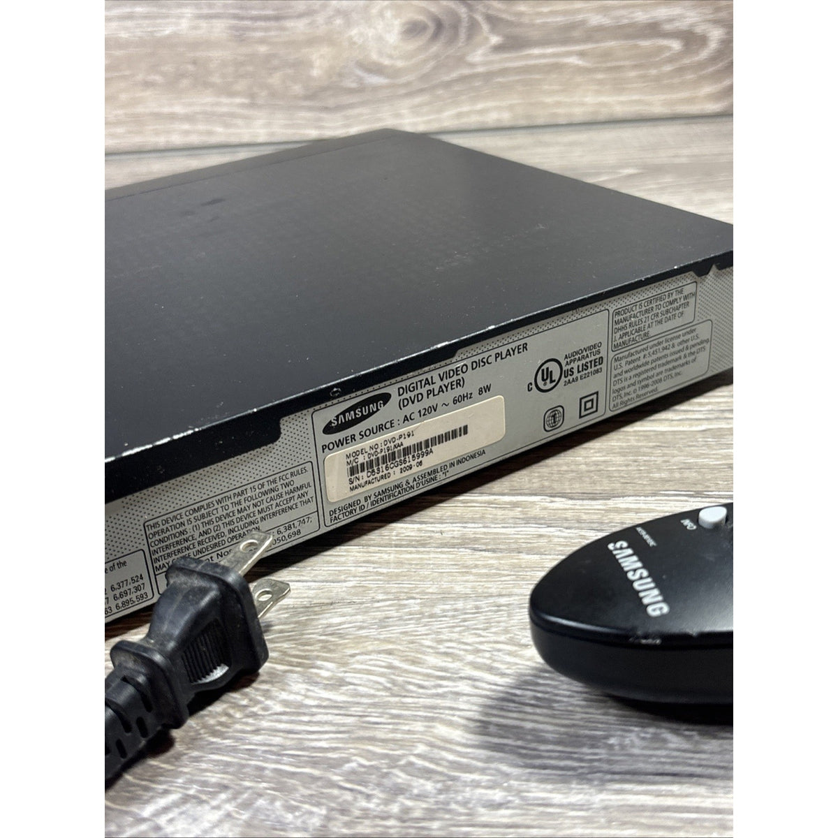 Samsung DVD Player Model DVD-P191 With Remote Tested Working