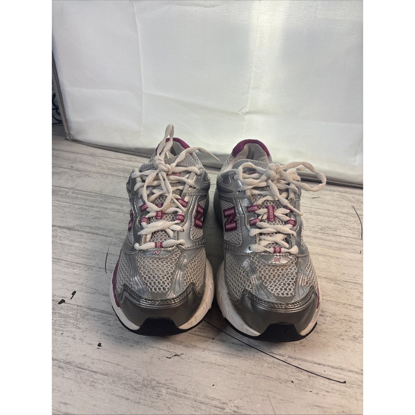NEW BALANCE 768 Running Shoe Women’s Size 7 1/2 • Breast Cancer Awareness - Pink