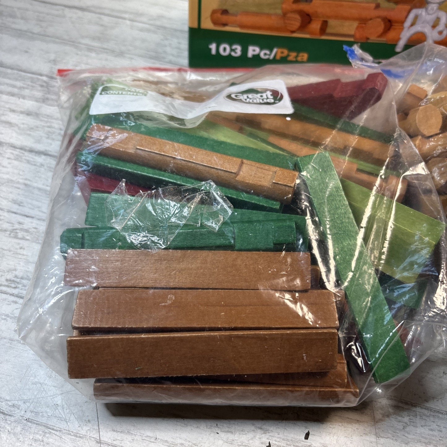 Lincoln Logs - Grand Pine Lodge - Incomplete