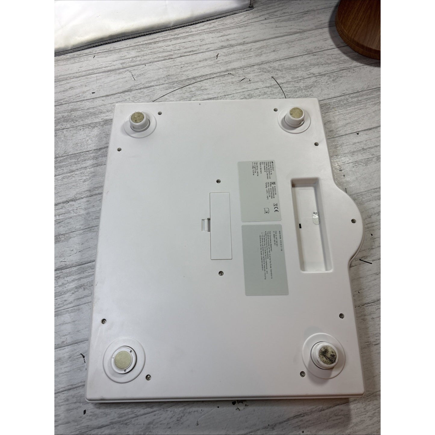 Seca 813 Robusta Digital Flat Scale 440 lb Capacity – Extra Wide Platform Works
