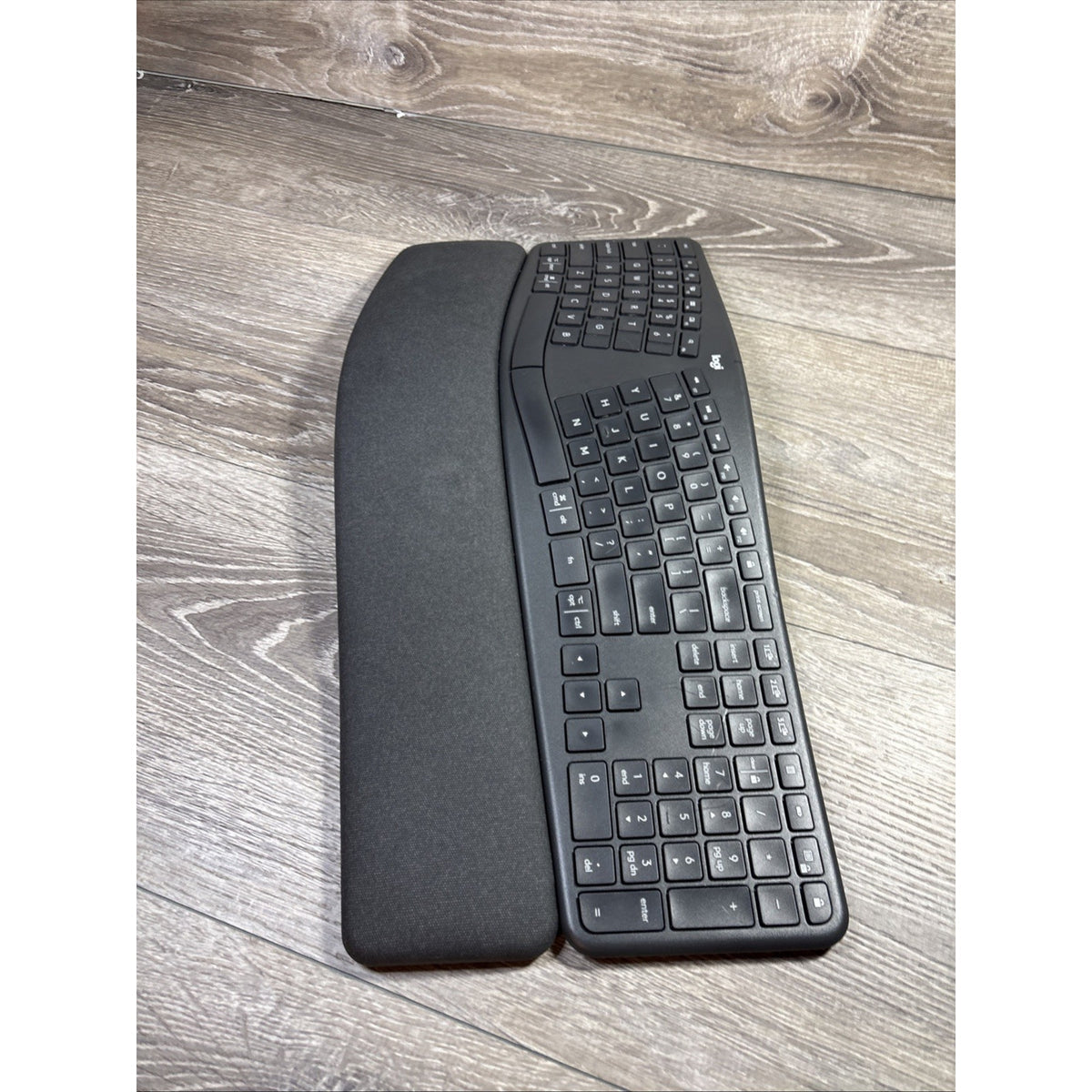 Logitech ERGO K860 Split Wireless Ergonomic Keyboard Black W/ USB Dongle
