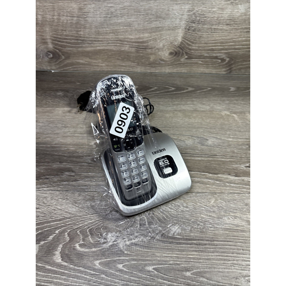 One Uniden D1780 DECT 6.0 Handset Expandable Cordless Phone W/ Charging Dock