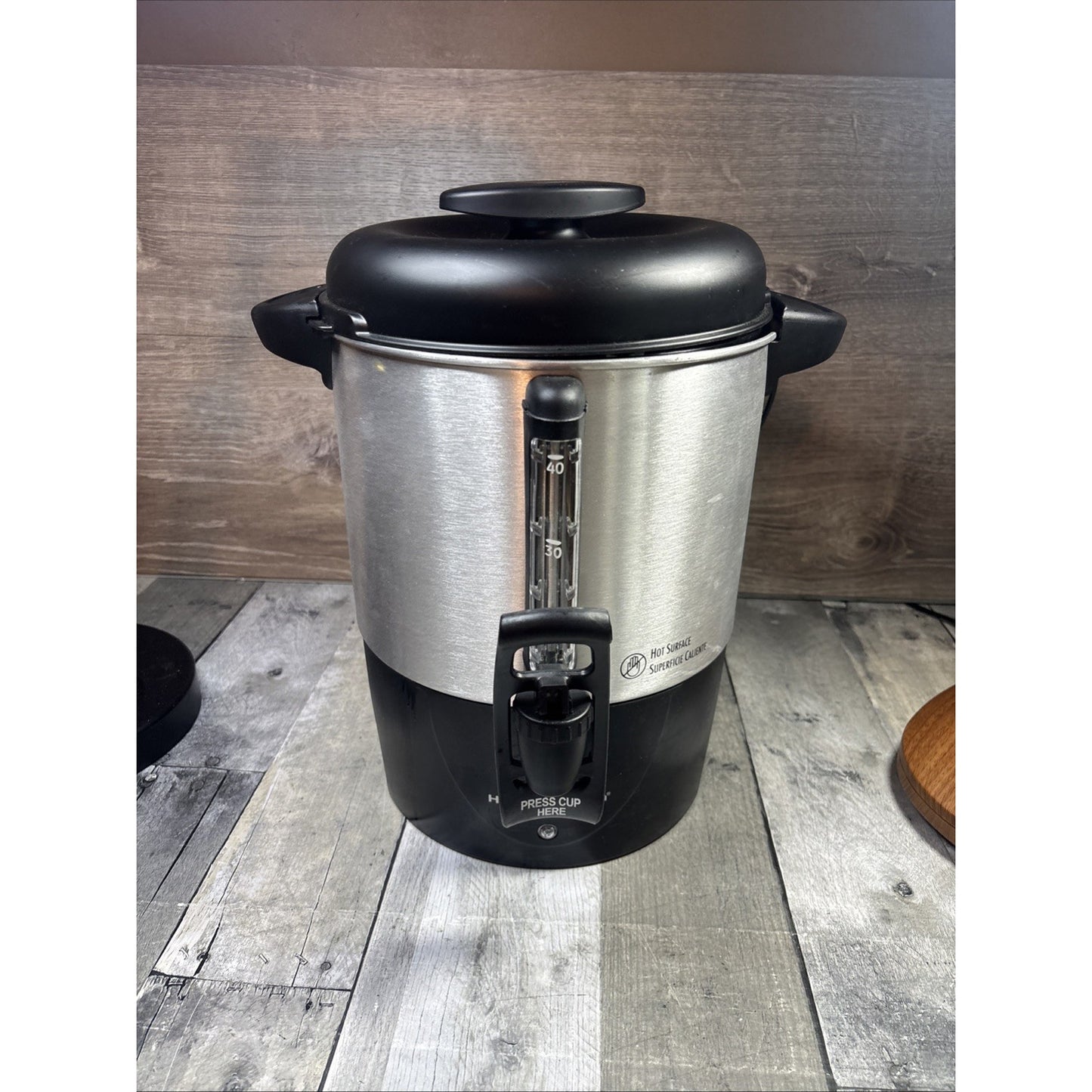 Hamilton Beach 40514R 40 Cup Dispensing Coffee Urn - Black/ Stainless Steel