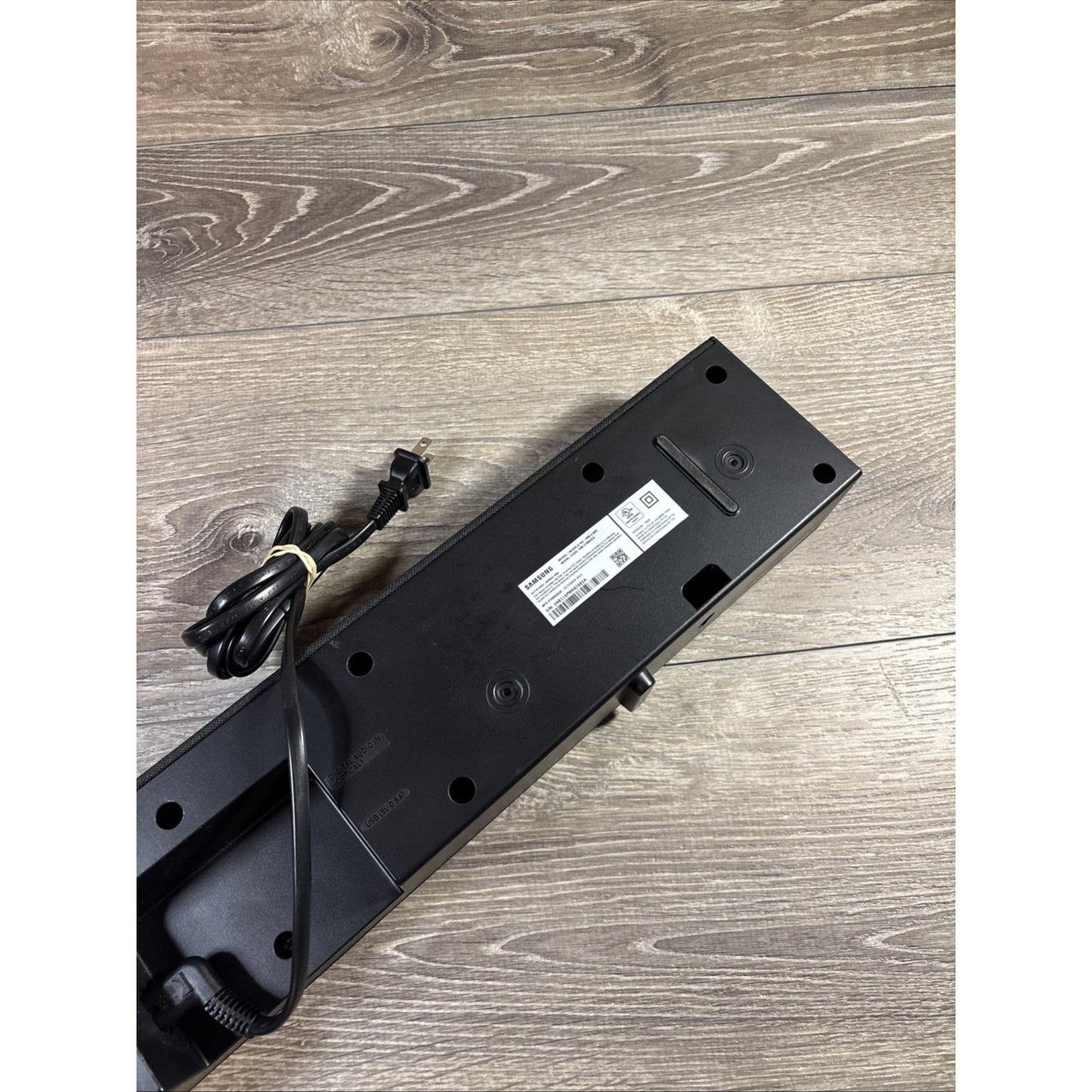 Samsung B-series HW-C400 2.0 Channel Soundbar - Tested Works