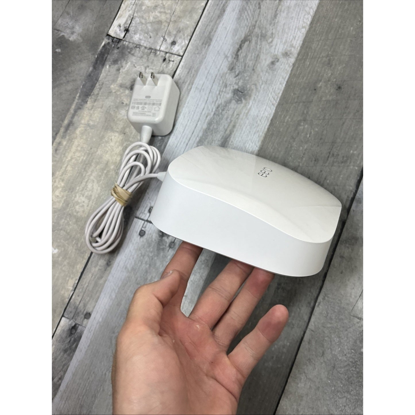 Eero K010001 Pro 6 Tri-Band Mesh Wi-Fi Platform With Power Supply Bundle