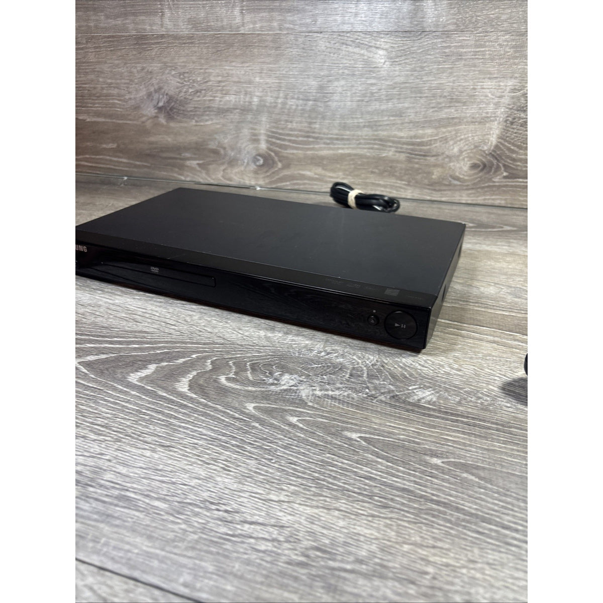 Samsung DVD Player Model DVD-P191 With Remote Tested Working