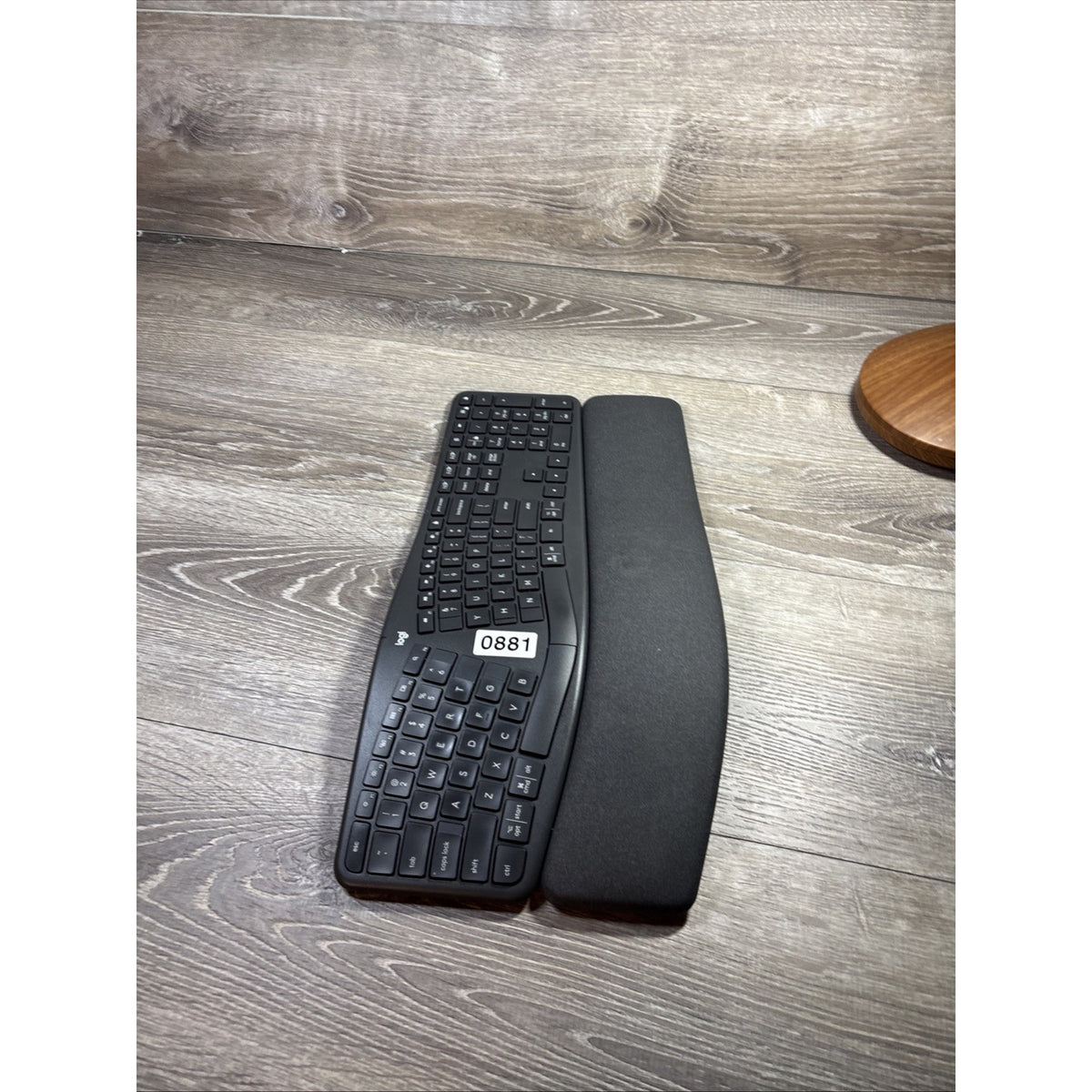 Logitech ERGO K860 Split Wireless Ergonomic Keyboard Black W/ USB Dongle