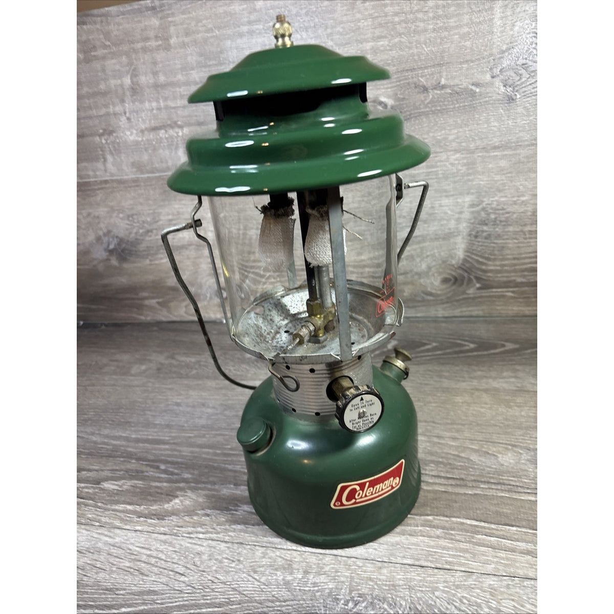 Vintage 1971 Coleman Model 220F Dual 2 Mantle Green Gas Camp Lantern USA