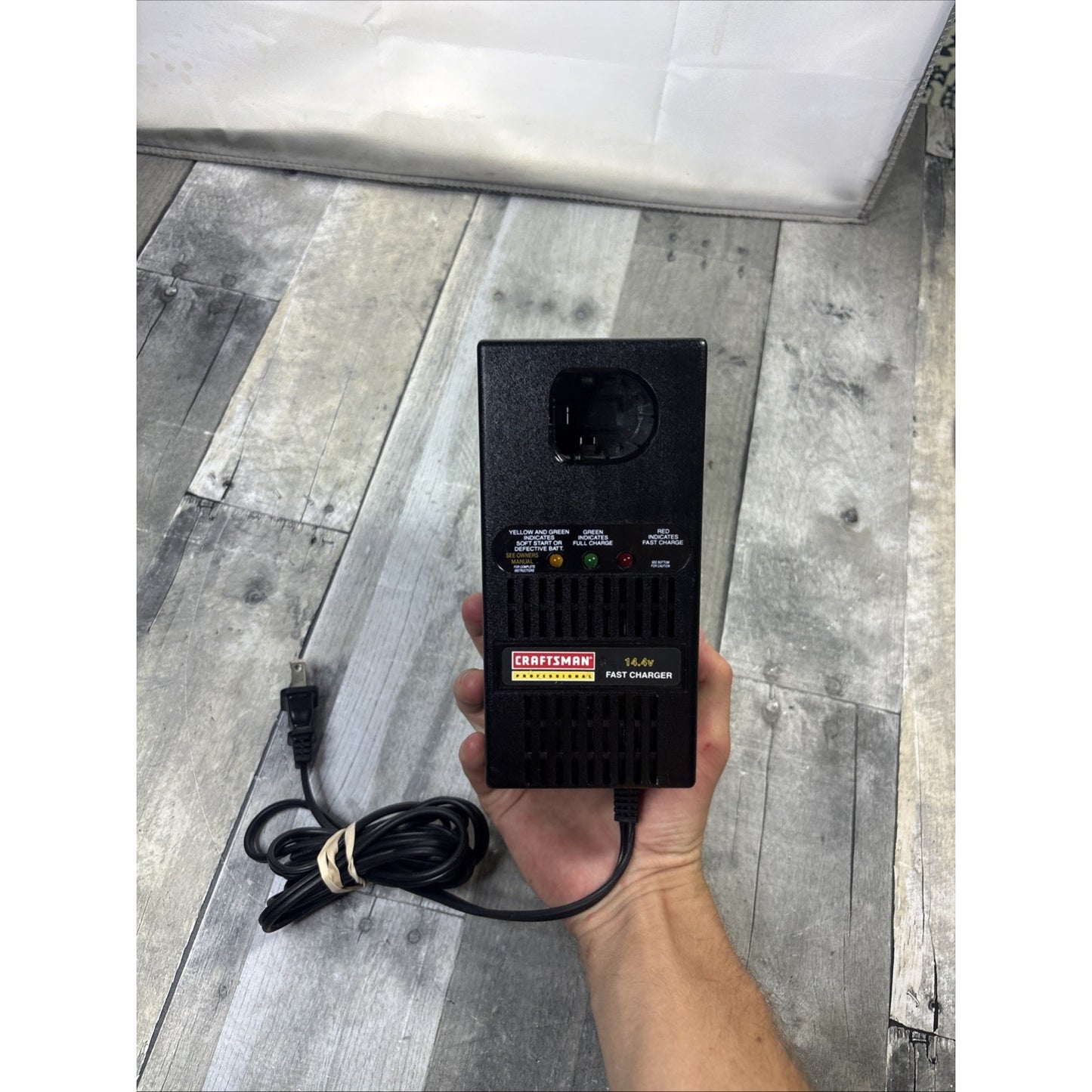 Craftsman 977405-000 14.4V Fast Battery Charger Genuine OEM