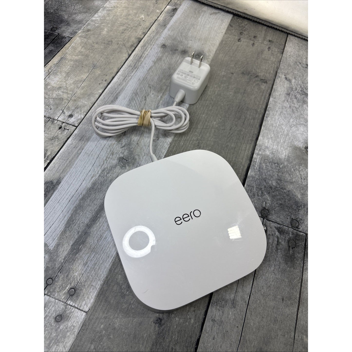 Eero K010001 Pro 6 Tri-Band Mesh Wi-Fi Platform With Power Supply Bundle