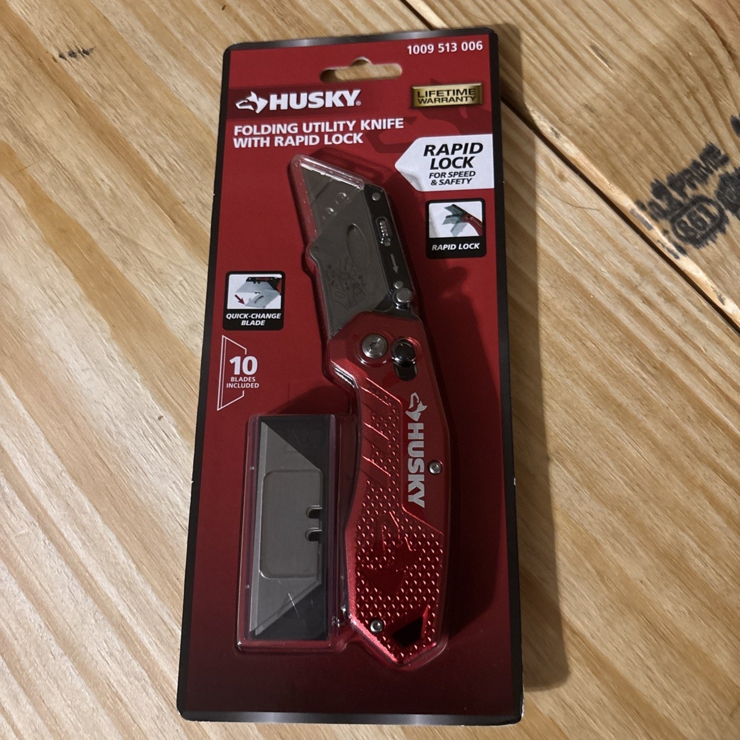 HUSKY Folding Utility Knife, Red, Rapid Lock & Textured Grip w/ Ten Xtra Blades