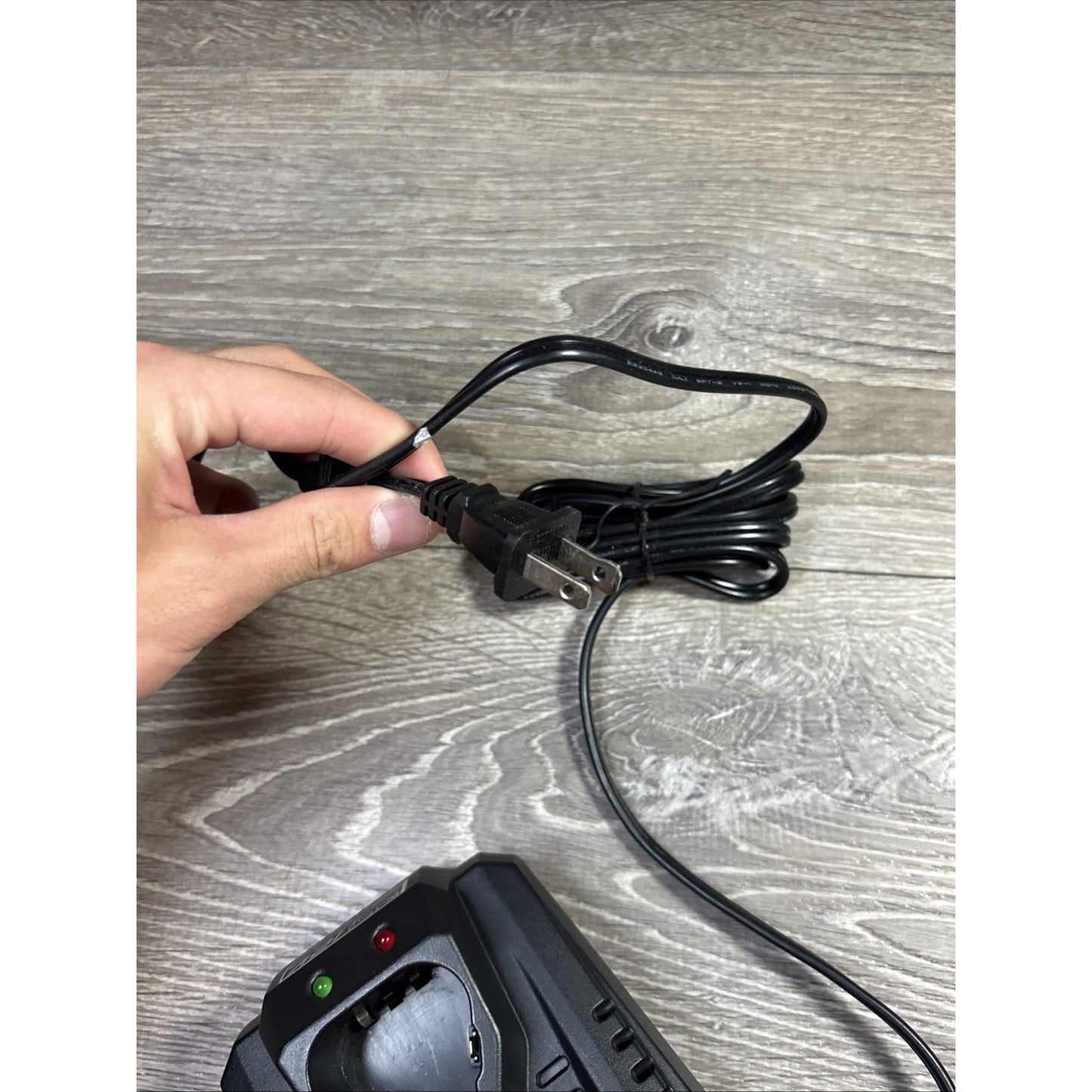 Craftsman 320.10006 DieHard Nextec 12V Lithium Ion Battery Charger