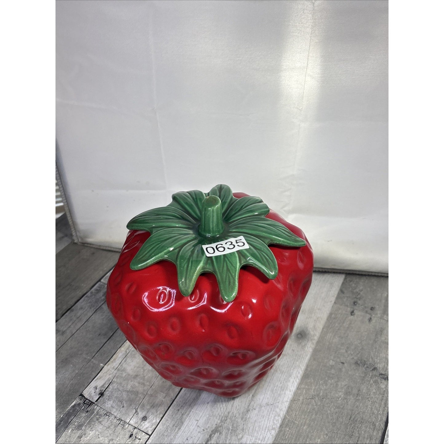 Vintage McCoy Strawberry Ceramic Cookie Jar W/ Lid # 263 USA (FLAWS SEE DESC.)