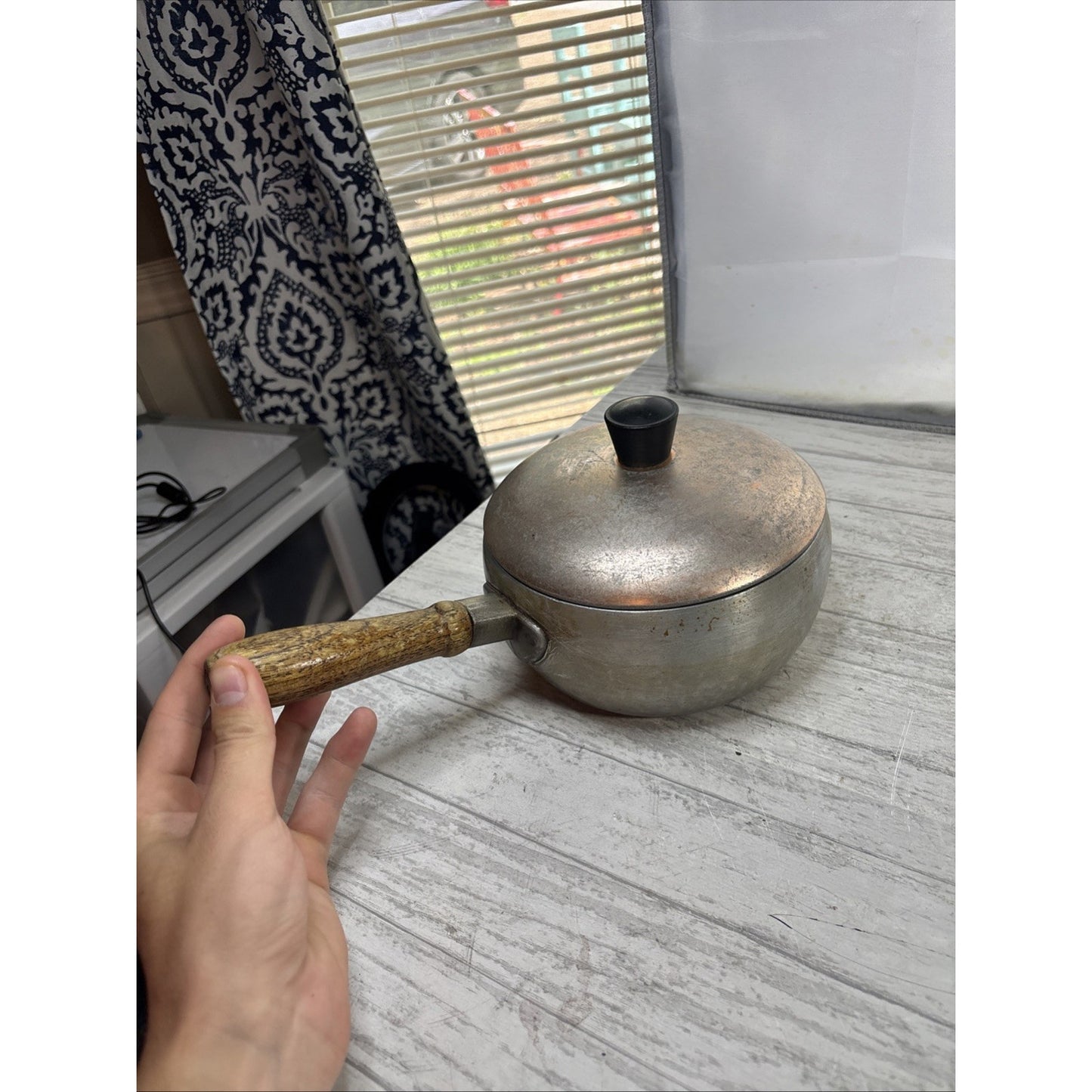 Vintage Wear-Ever Hallite Aluminum USA 1 1/2 Qt Pot With Copper Lid #2101 1/2