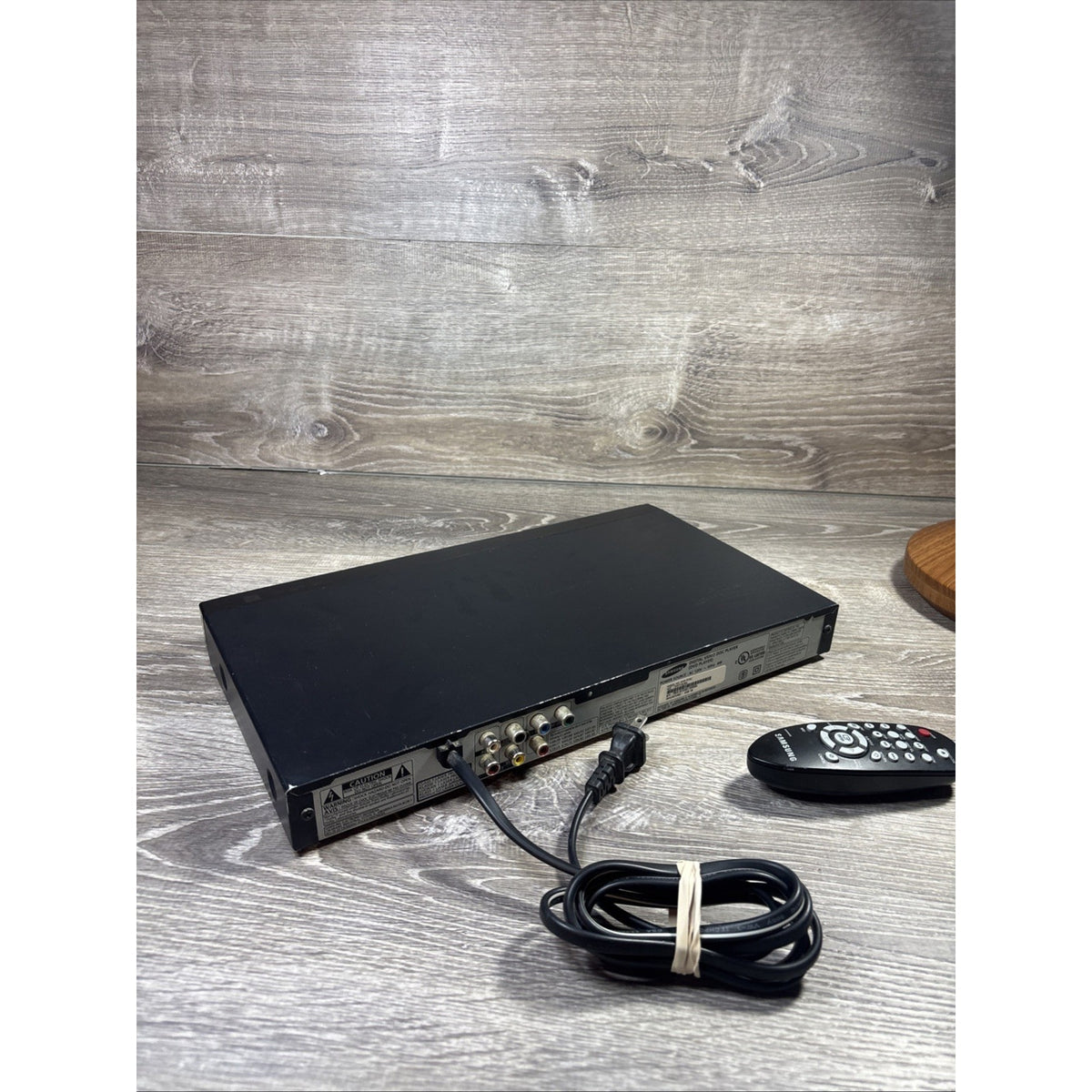 Samsung DVD Player Model DVD-P191 With Remote Tested Working