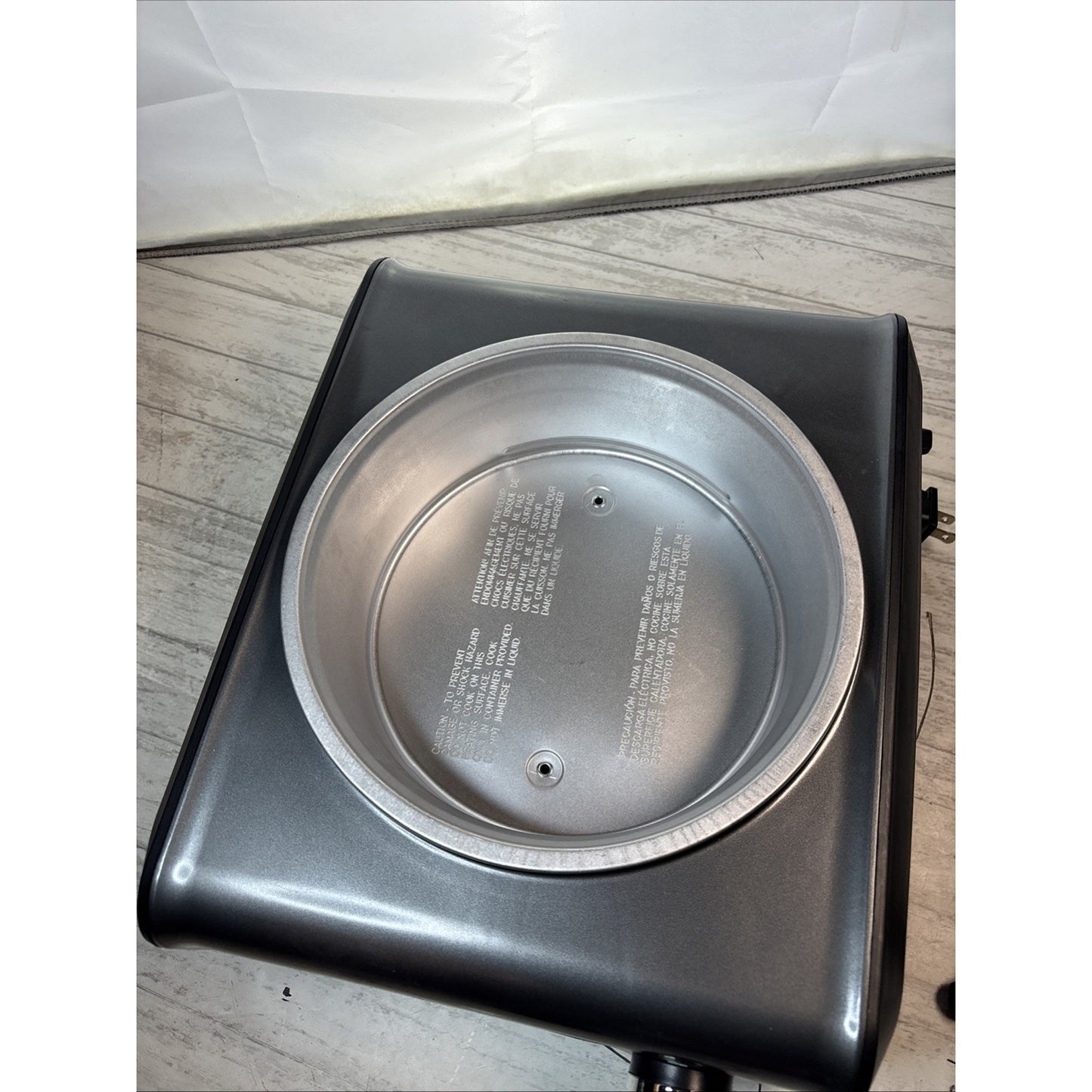 CROCK POT 2.5 -Quart Slow Cooker SCCPMD2-CH Black Connectable Banquet