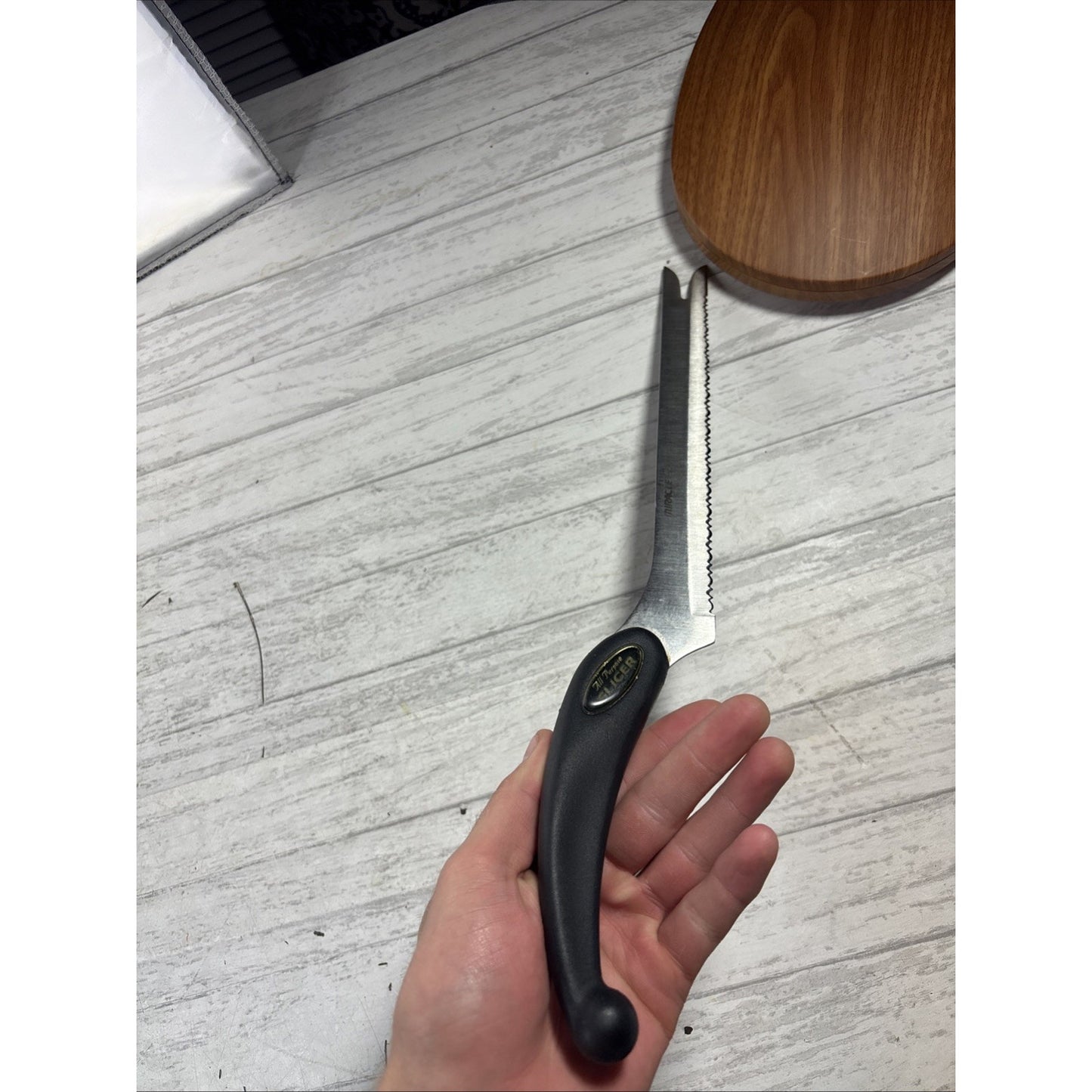 Miracle Blade III 9" ALL PURPOSE SLICER KNIFE Black Serrated Stainless Steel VG