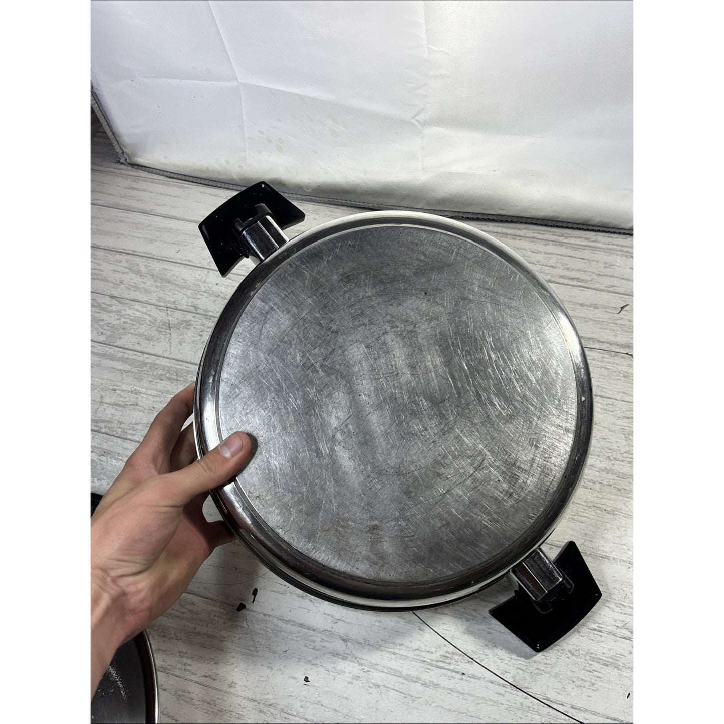 Royal Queen USA 304 Stainless 5 Ply Multi-Core 11" Skillet & Lid