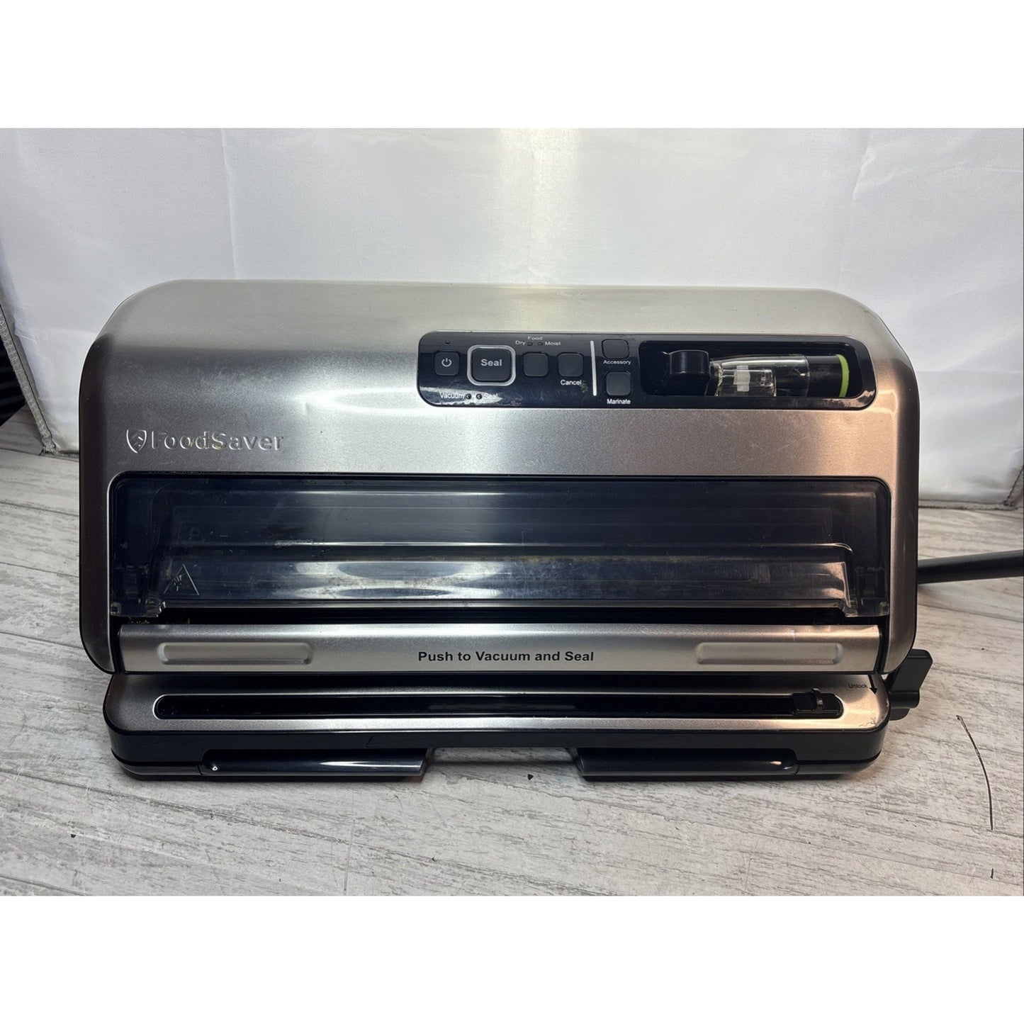 FoodSaver FM5380 2-in-1 Automatic Vacuum Sealer Machine - Used Tested Clean