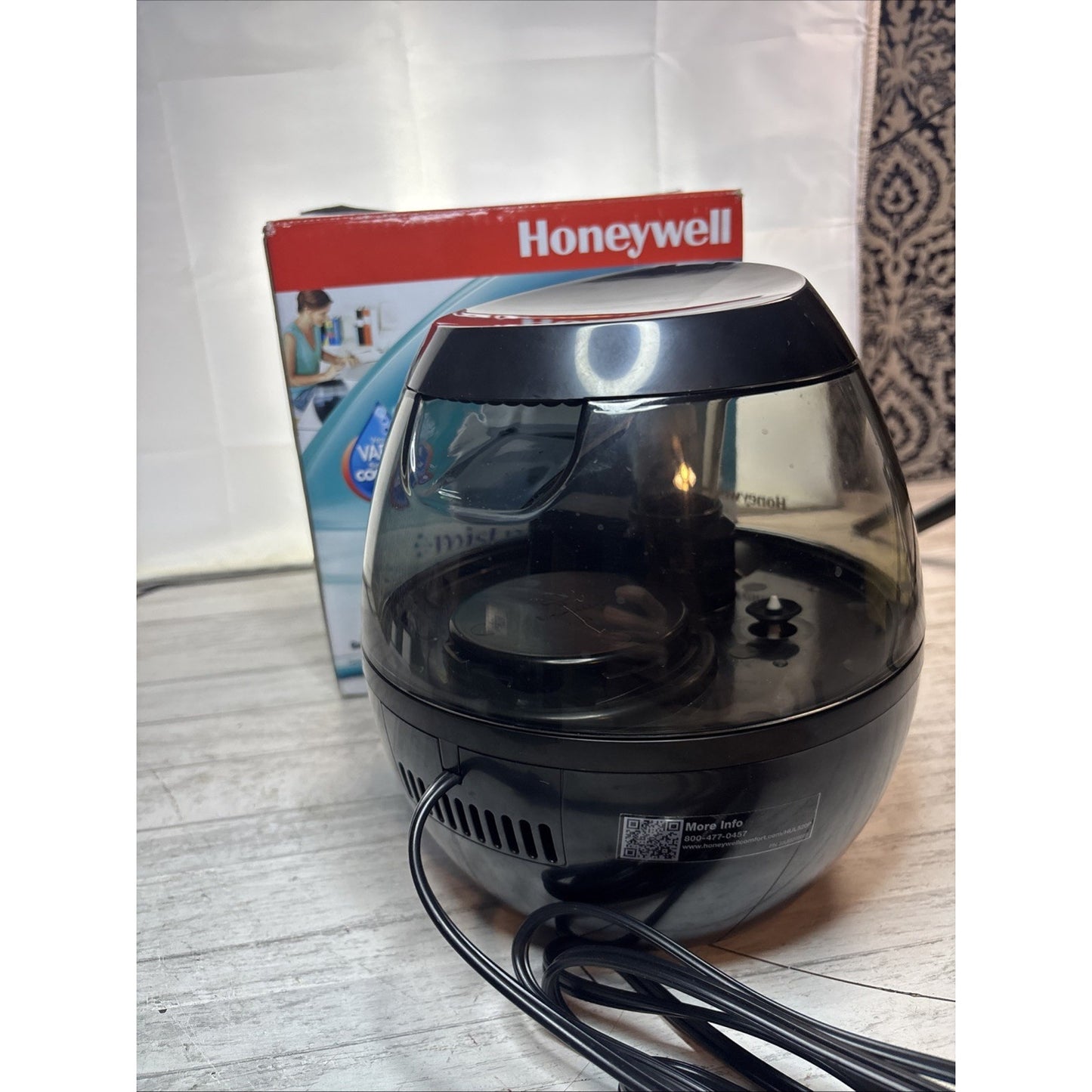 Honeywell MistMate Ultrasonic Cool Mist Humidifier HUL520B Black