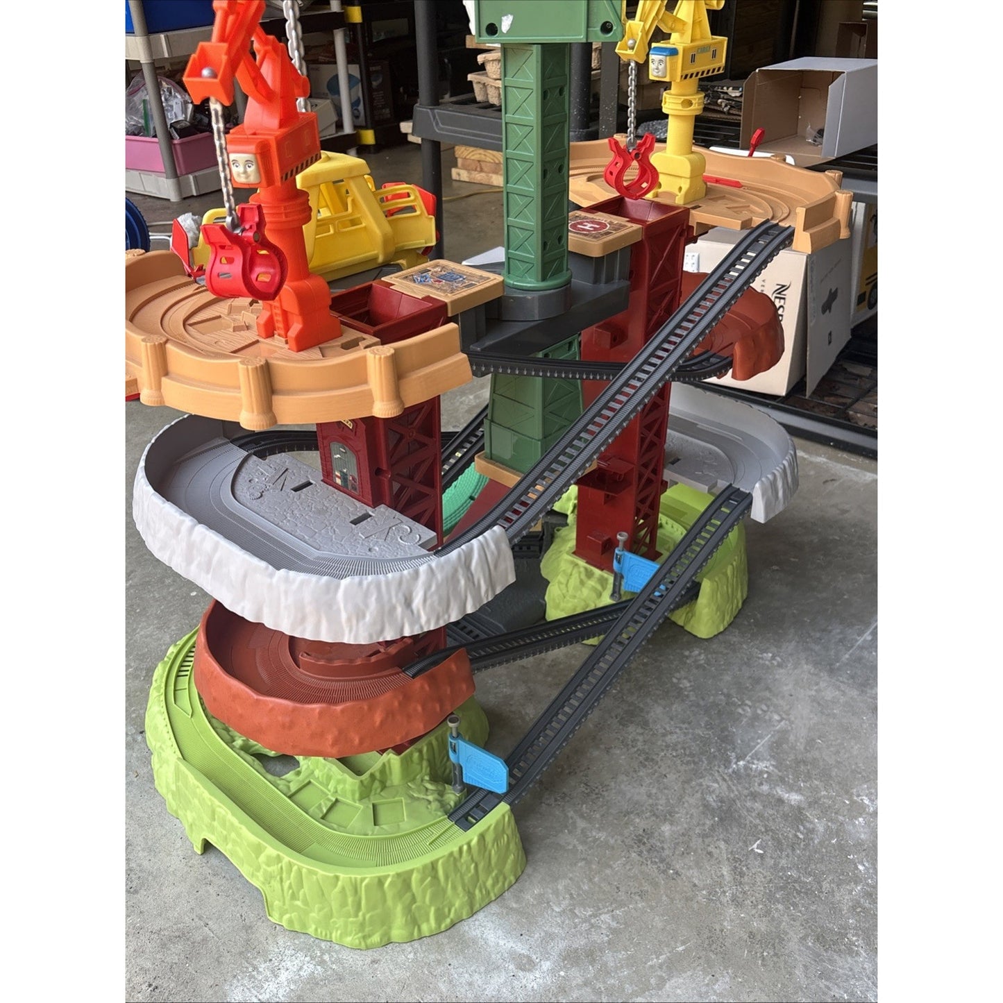 Thomas & Friends Trains & Cranes Super Tower Track Set (Will ship disassembled)