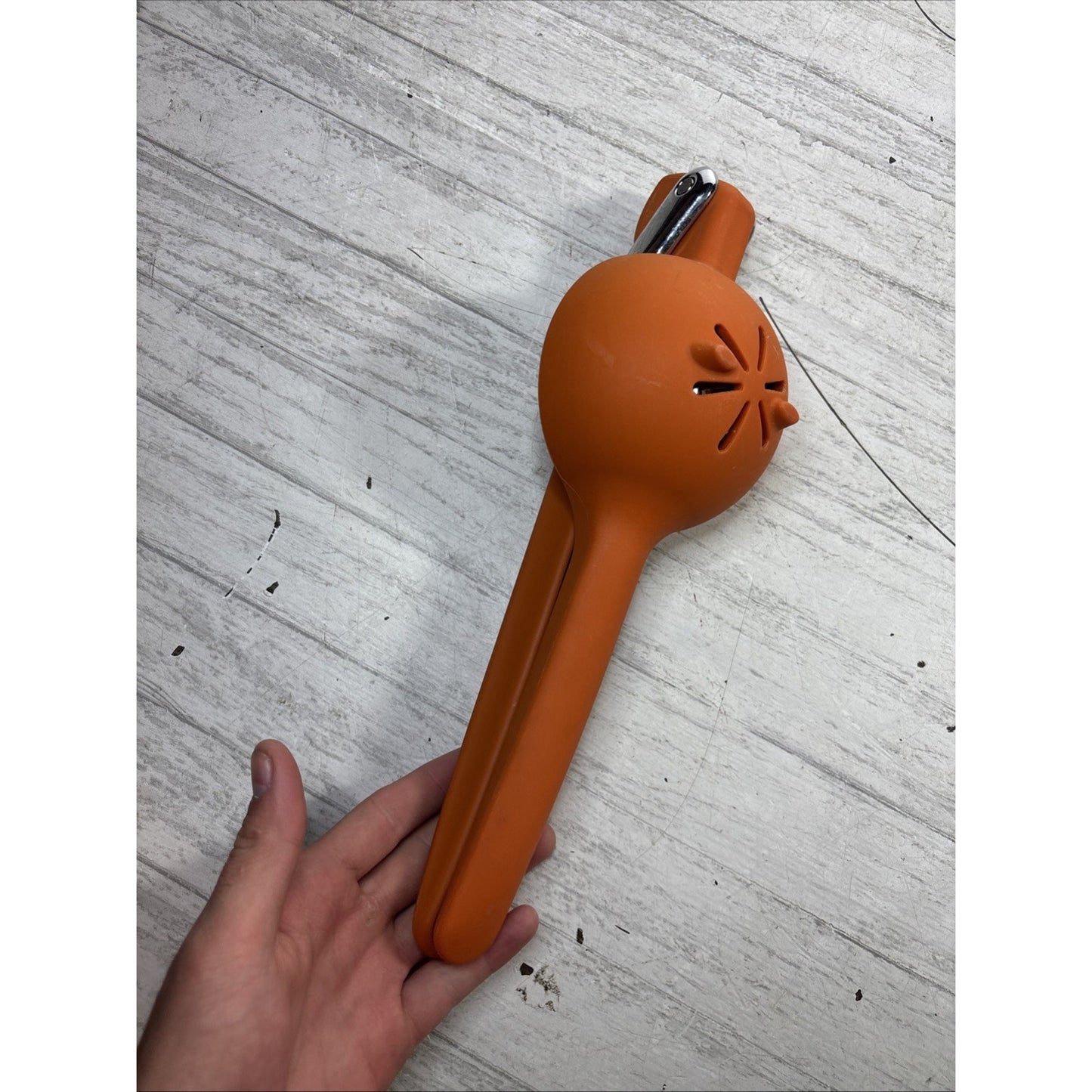 Chef'n Fresh Force Orange Citrus Squeezer/Juicer Handheld Press 12.75" Long