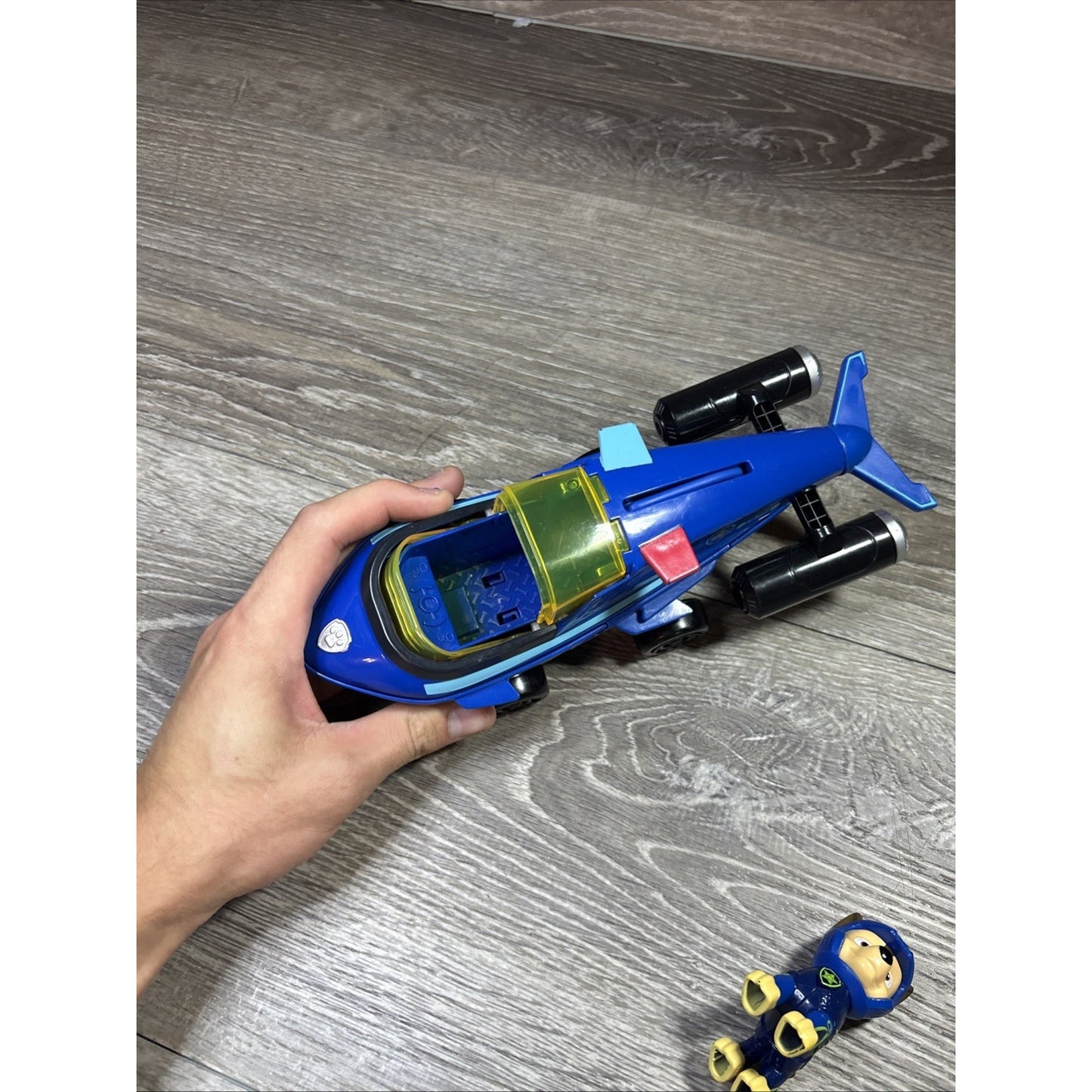 Paw Patrol Aqua Pups, Chase Transforming Shark Vehicle & Figure Set Blue Toy