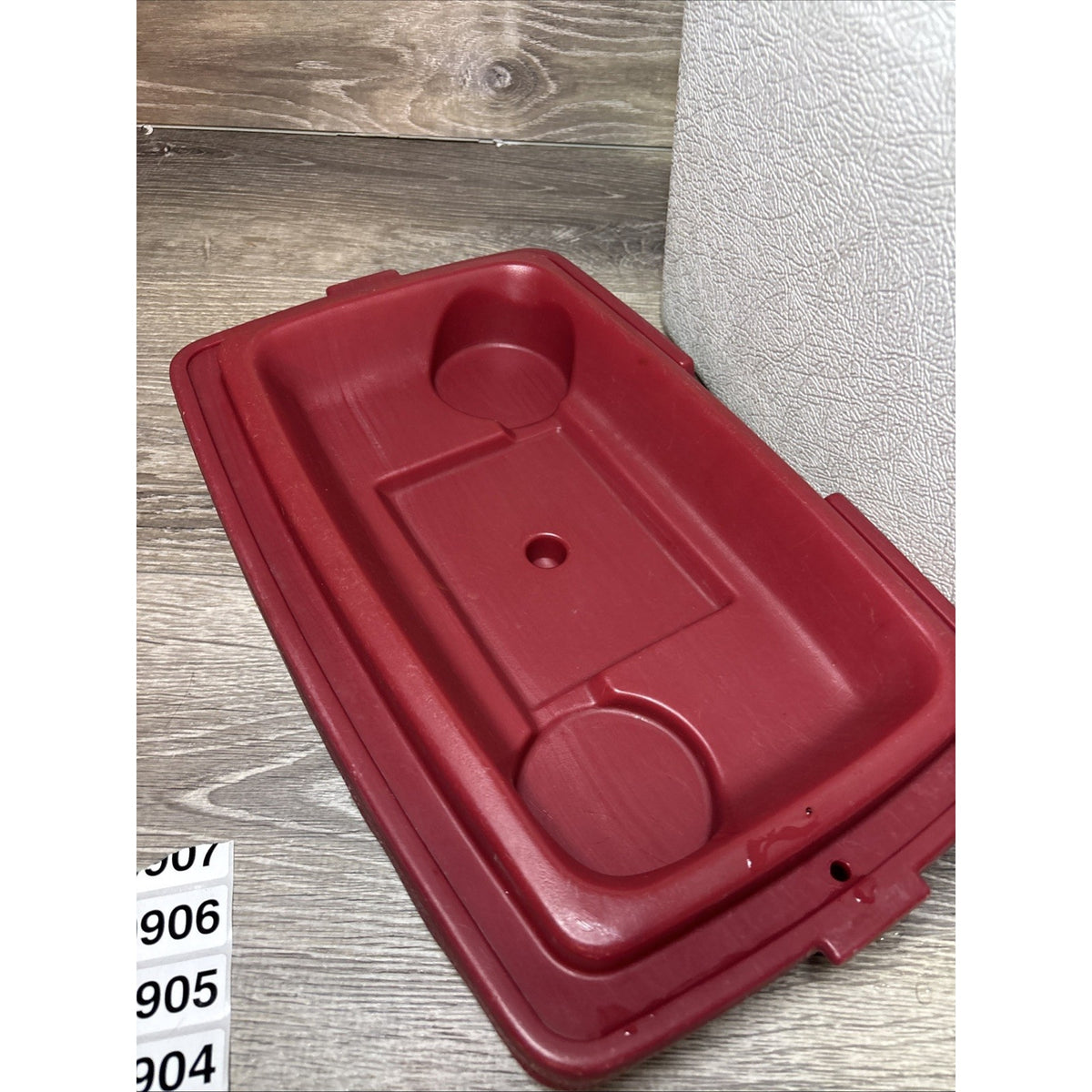 Vintage 1996 Coleman 5274 16 Qt Oscar Cooler White/Red Made in USA