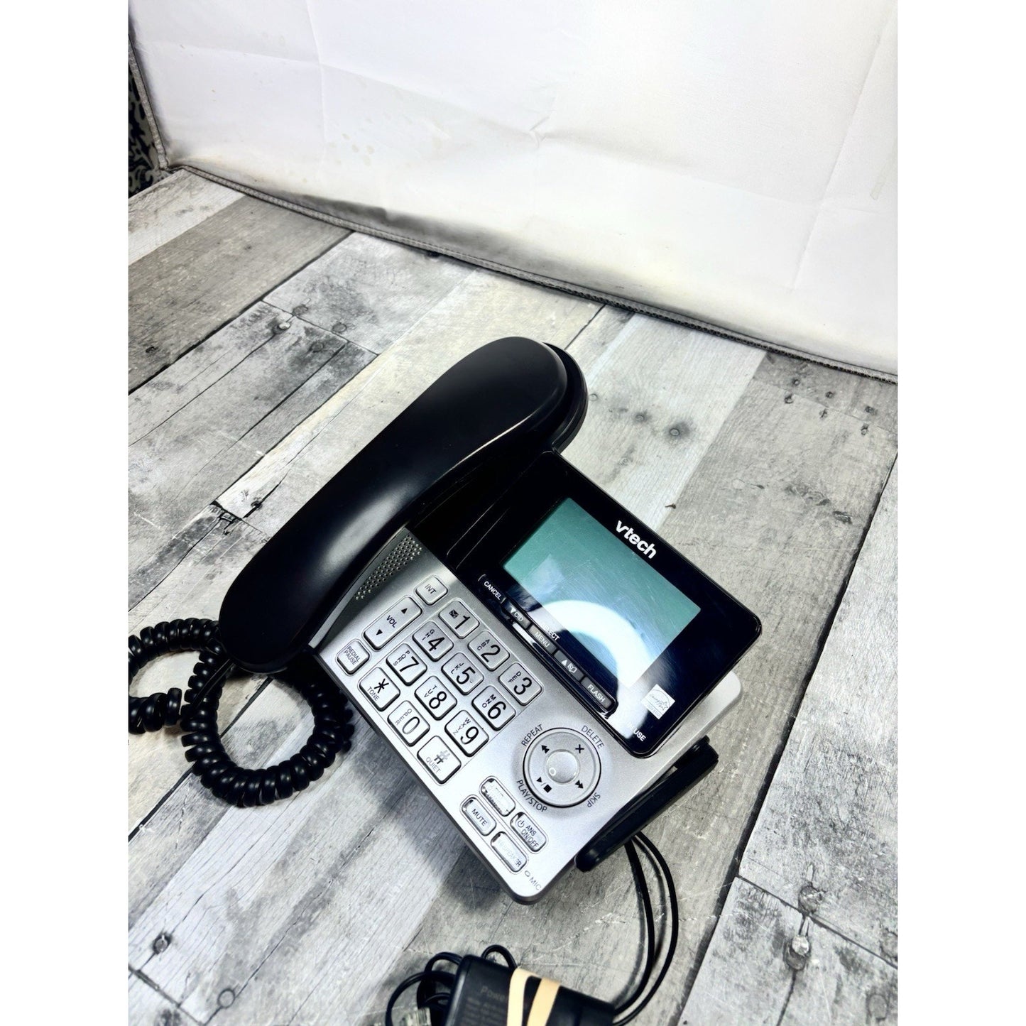 VTech CS5249 Corded Phone w Digital Answering Machine Caller ID Tested READ