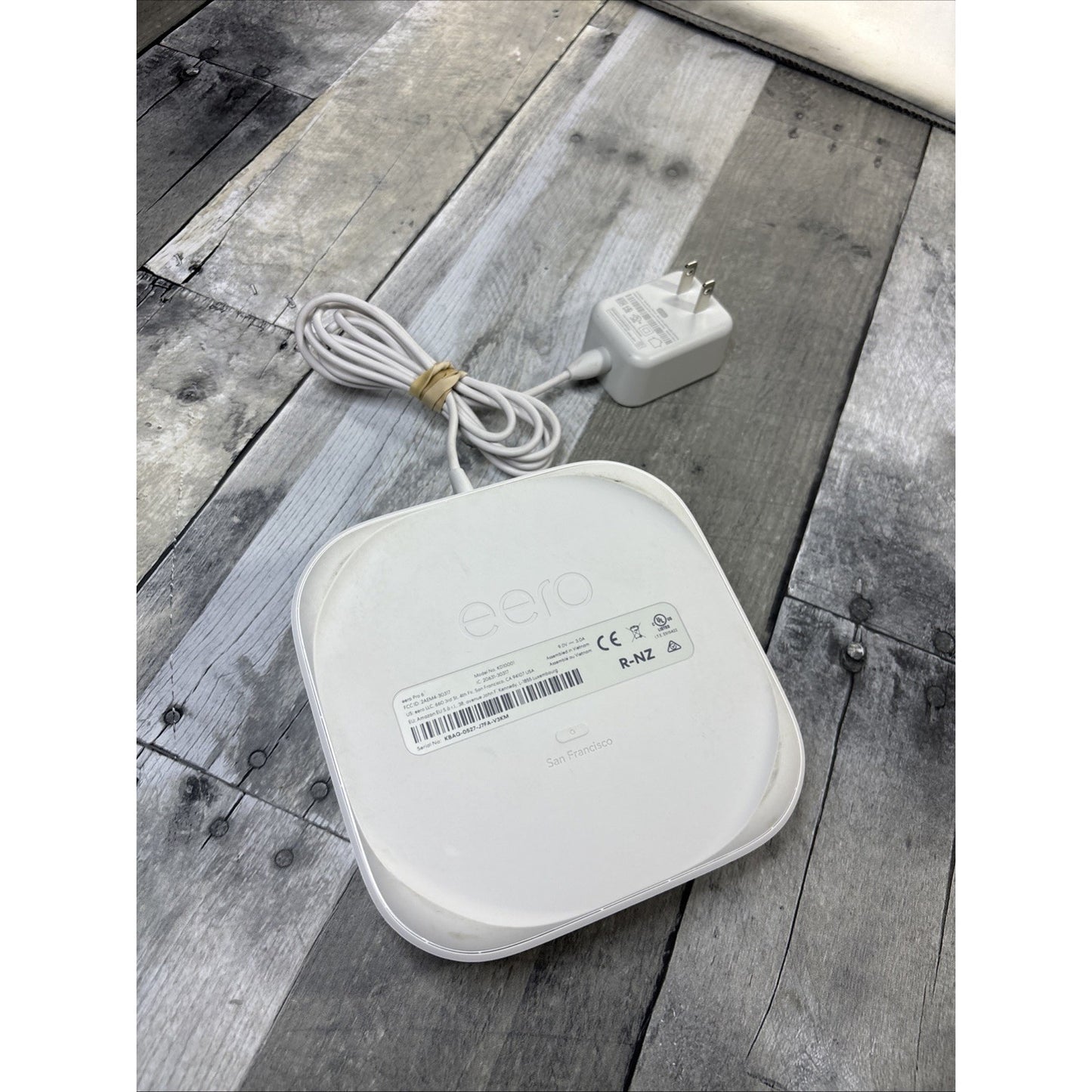 Eero K010001 Pro 6 Tri-Band Mesh Wi-Fi Platform With Power Supply Bundle