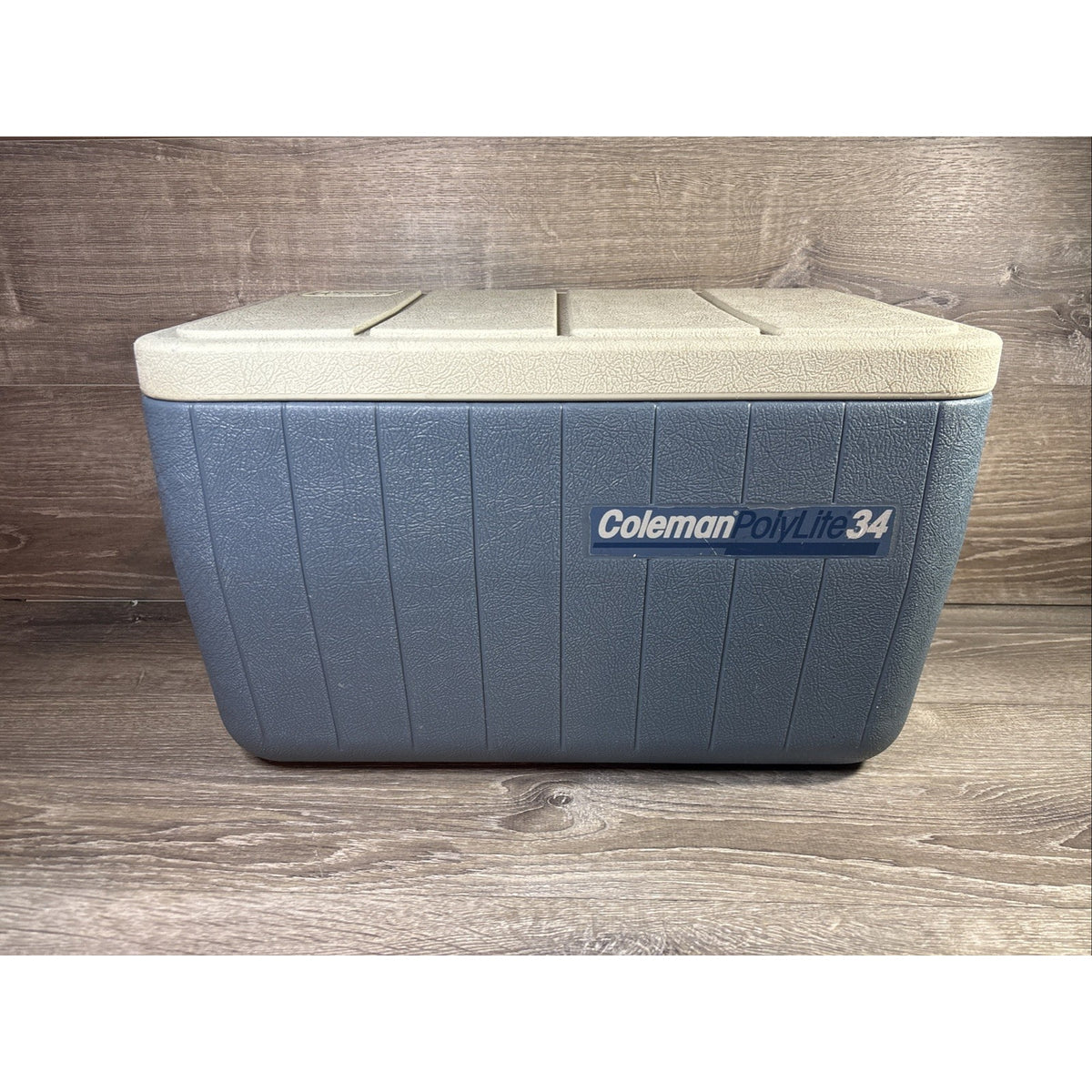 Vtg 1987 Coleman Polylite 34 Qt Cooler Blue/White Ice Chest Model 5281 Clean