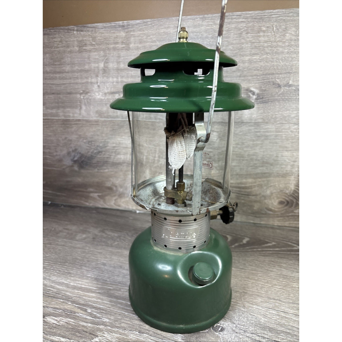 Vintage 1971 Coleman Model 220F Dual 2 Mantle Green Gas Camp Lantern USA