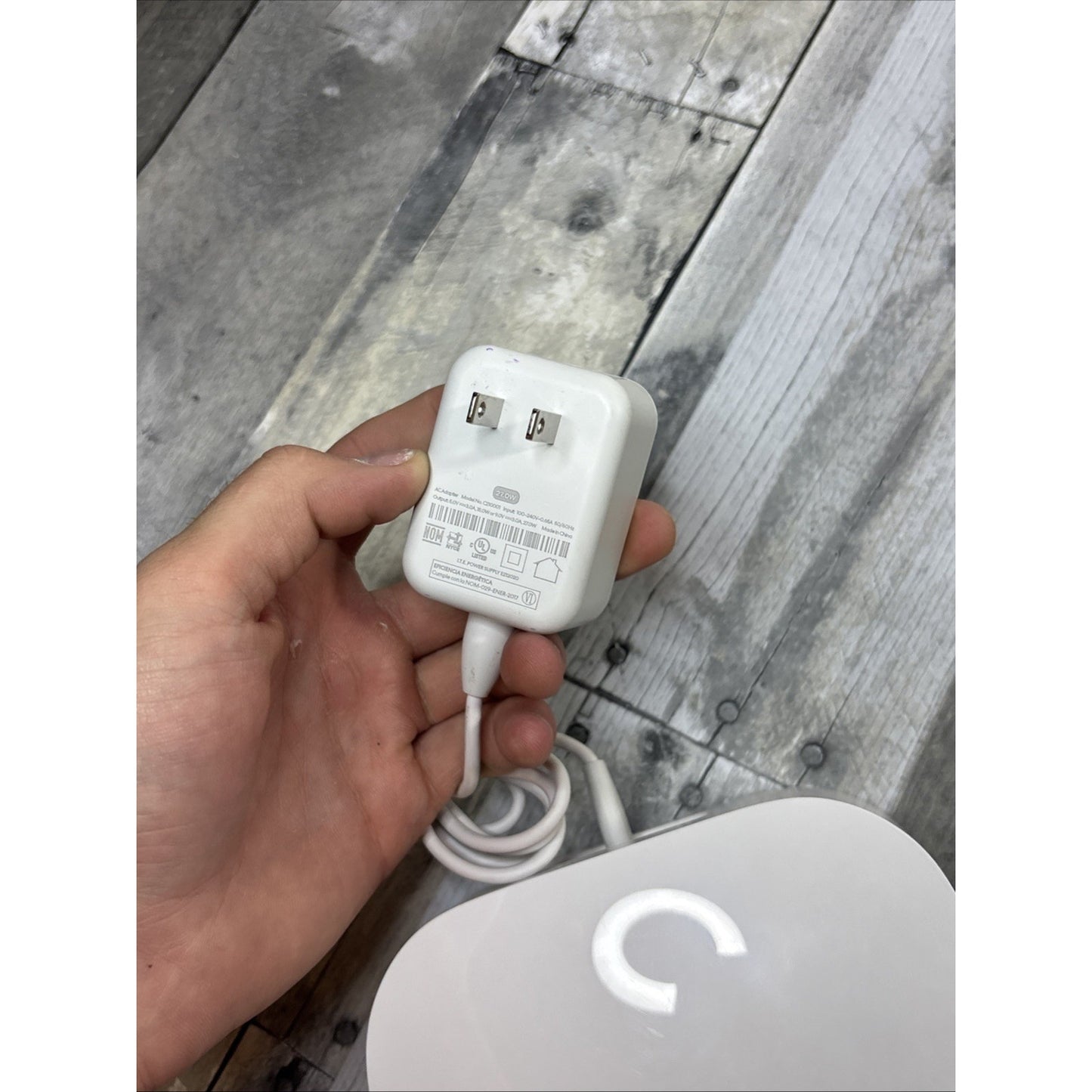 Eero K010001 Pro 6 Tri-Band Mesh Wi-Fi Platform With Power Supply Bundle
