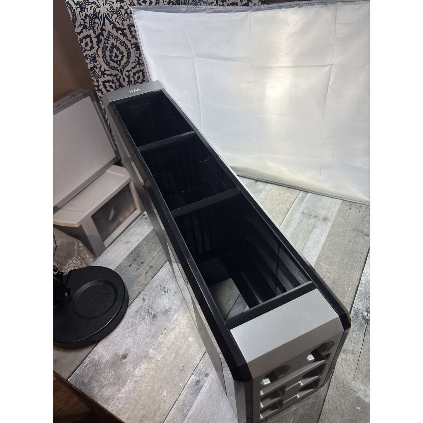 Wii Console Tower Rack Shelf Holder W Game & Controller Storage Black Gray Blue
