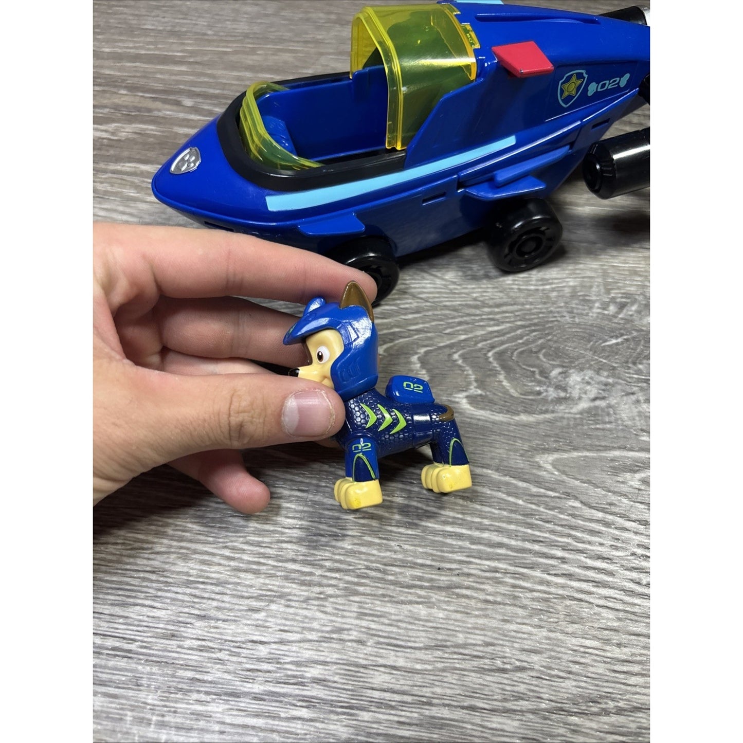 Paw Patrol Aqua Pups, Chase Transforming Shark Vehicle & Figure Set Blue Toy
