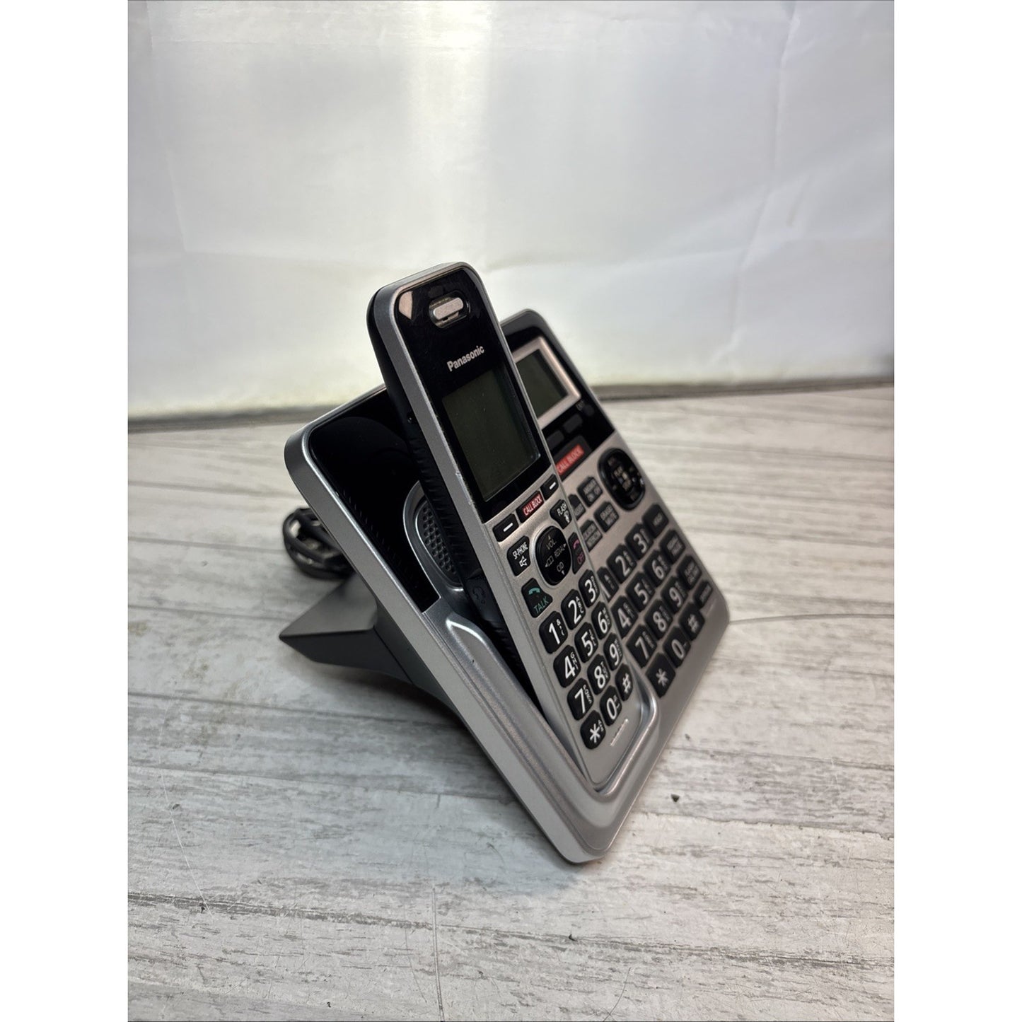 Panasonic KX-TGF970 Main Base Unit + 1 Phone Handset KX-TGFA97 Tested Working