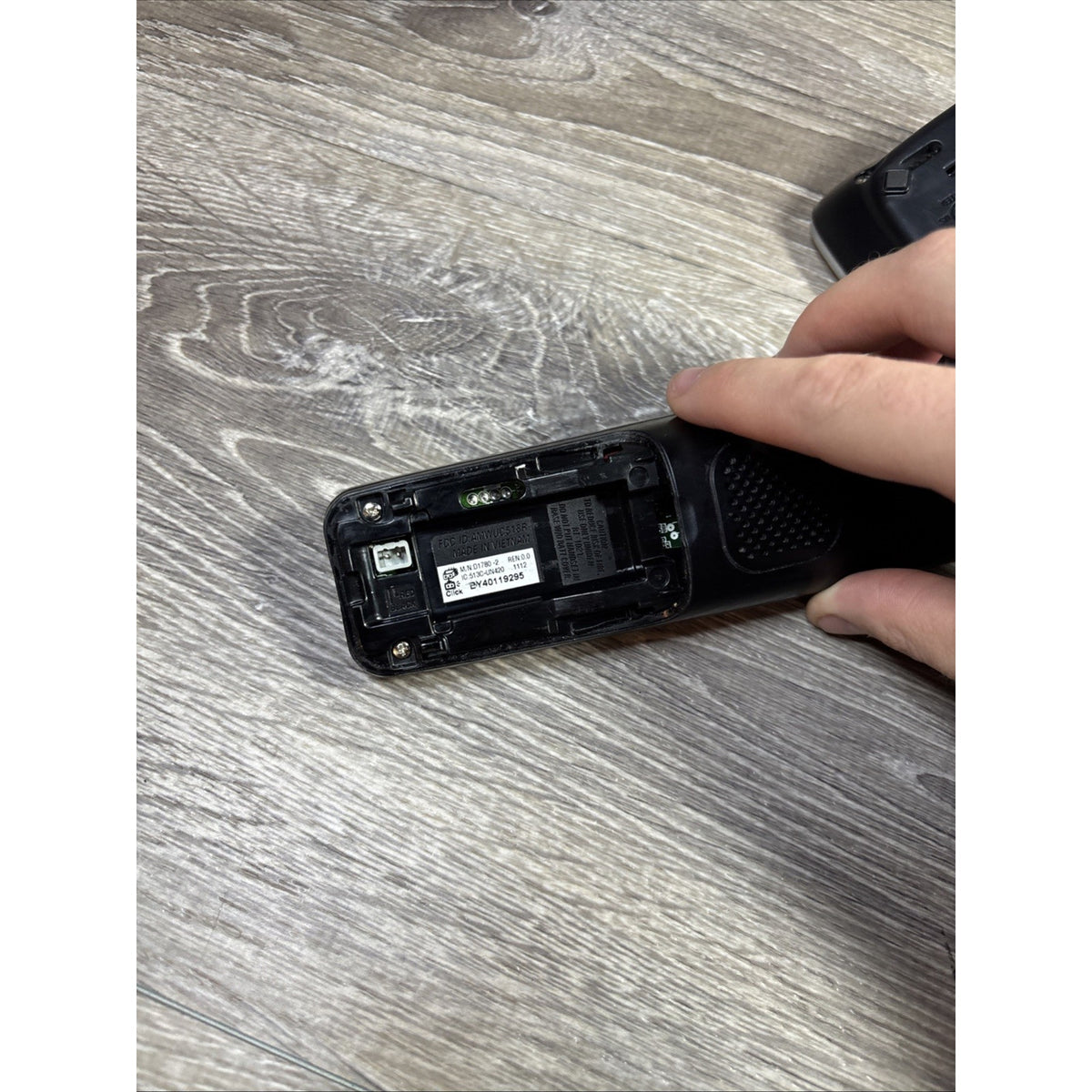 One Uniden D1780 DECT 6.0 Handset Expandable Cordless Phone W/ Charging Dock
