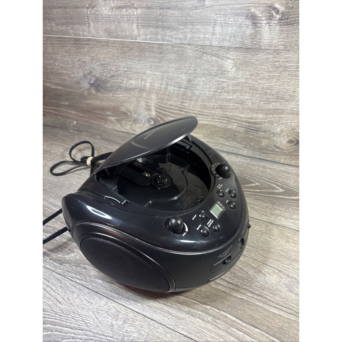 Memorex MP3221 Portable CD Player AM/FM Radio Boombox AUX Tested Working