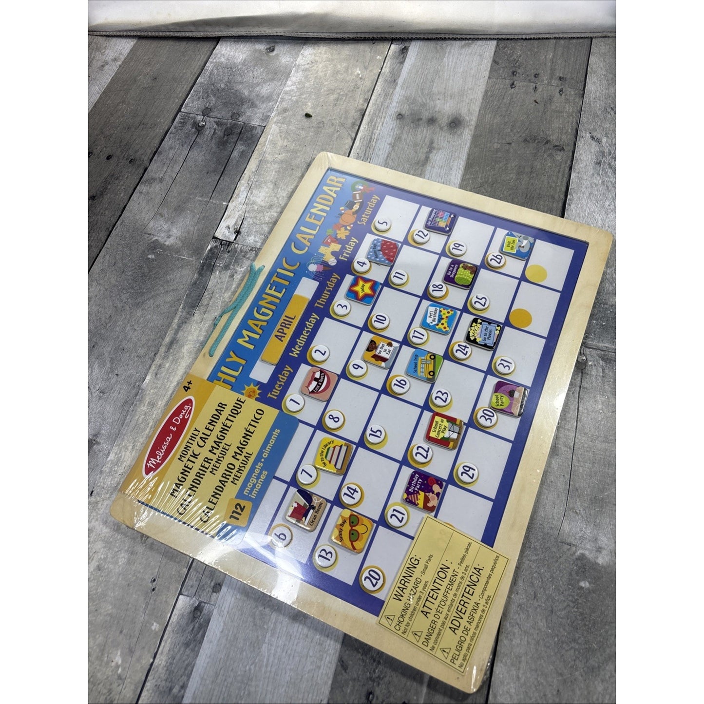 Melissa & Doug Monthly Magnetic Calendar 112 Magnets Wooden - New Sealed