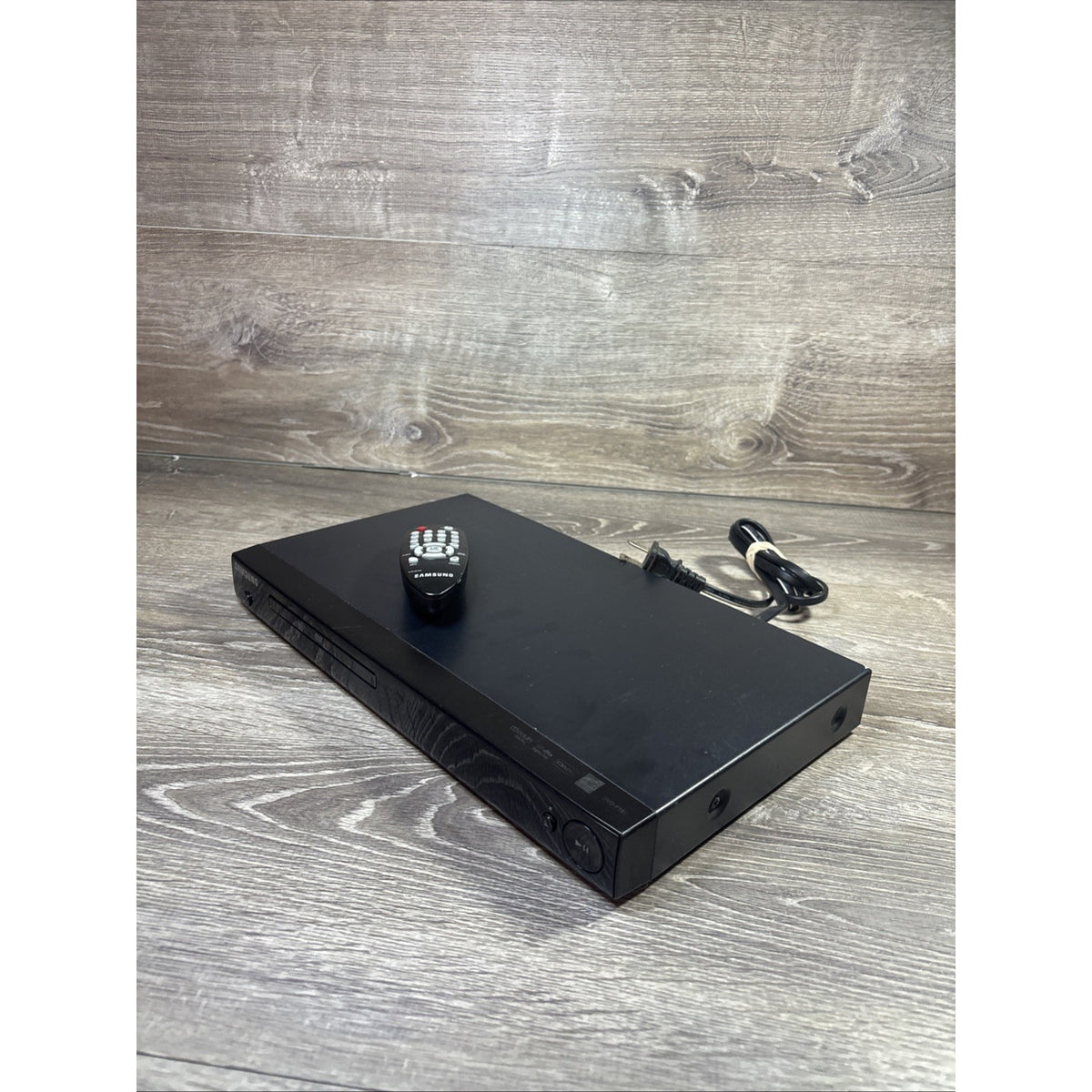Samsung DVD Player Model DVD-P191 With Remote Tested Working