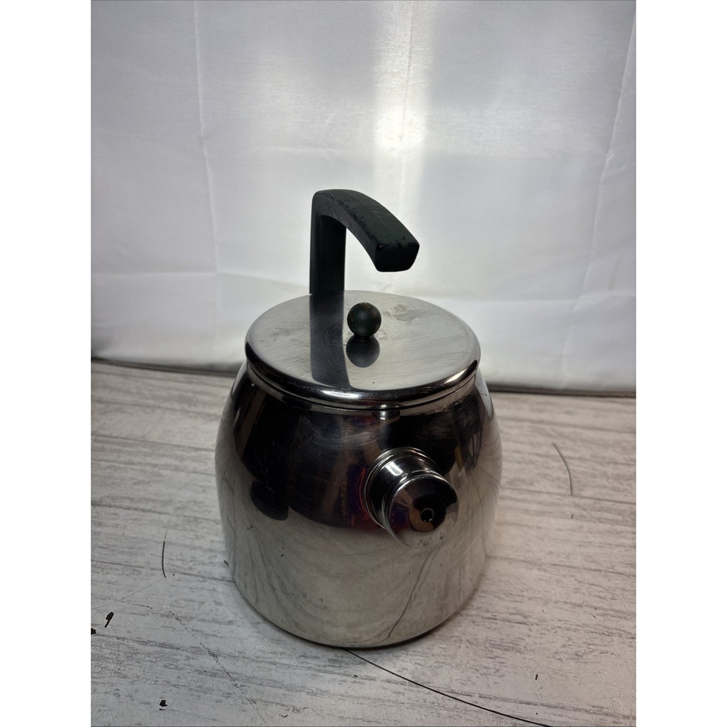 Mepra Whistling Tea Pot Kettle Stainless Steel with Green Handle Made In Italy