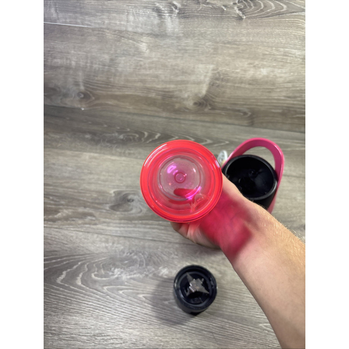 Oster MyBlend 250-Watt Personal Blender with Travel Sport Bottle Pink BLSTPB-WPK