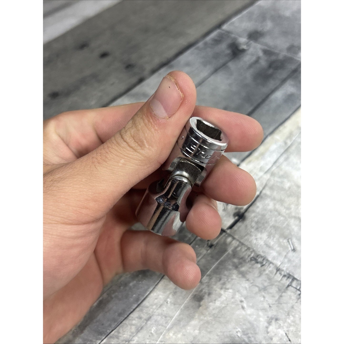 Snap On #FS18A - 9/16”, SAE, Swivel Socket, 3/8" Drive, 6 Point, Chrome-USA
