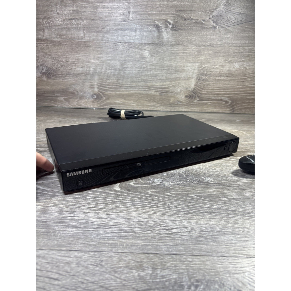 Samsung DVD Player Model DVD-P191 With Remote Tested Working