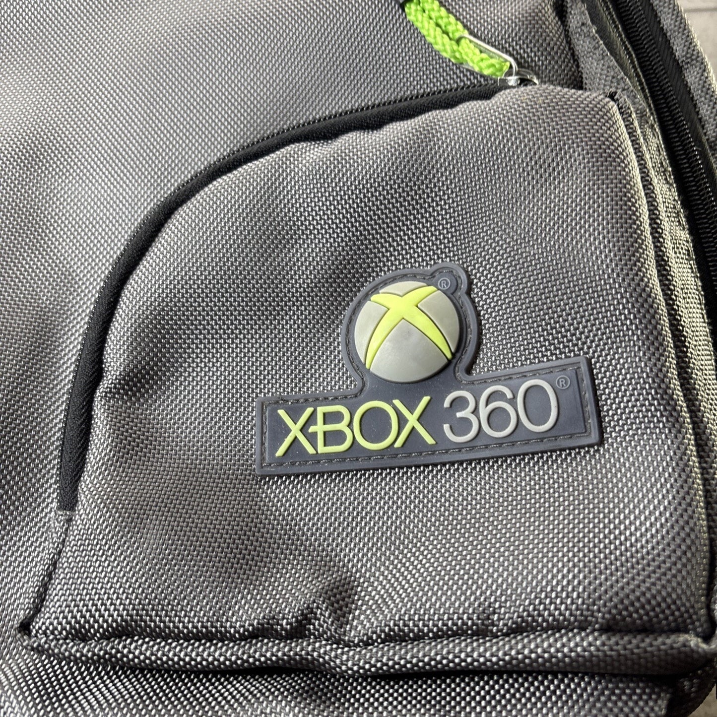 Xbox 360 Backpack Gaming Bag Mad Catz Hiking Camping Travel Bag School Gray EUC