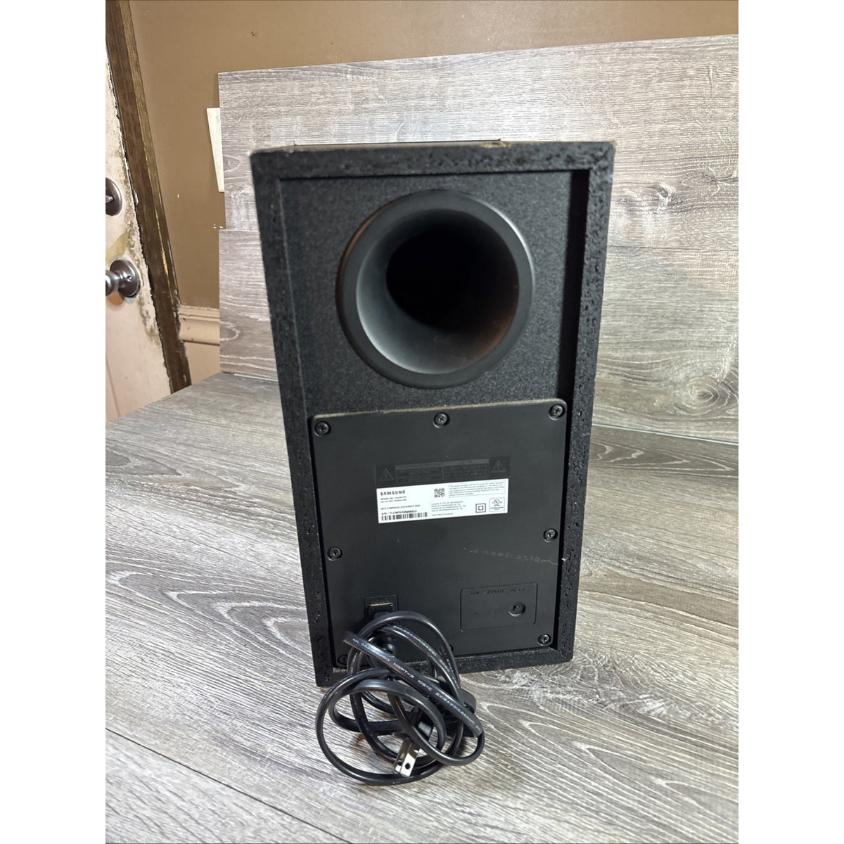 Samsung PS-WT47T Wireless Subwoofer Black Home Theater Sound Bar Bass Powerful