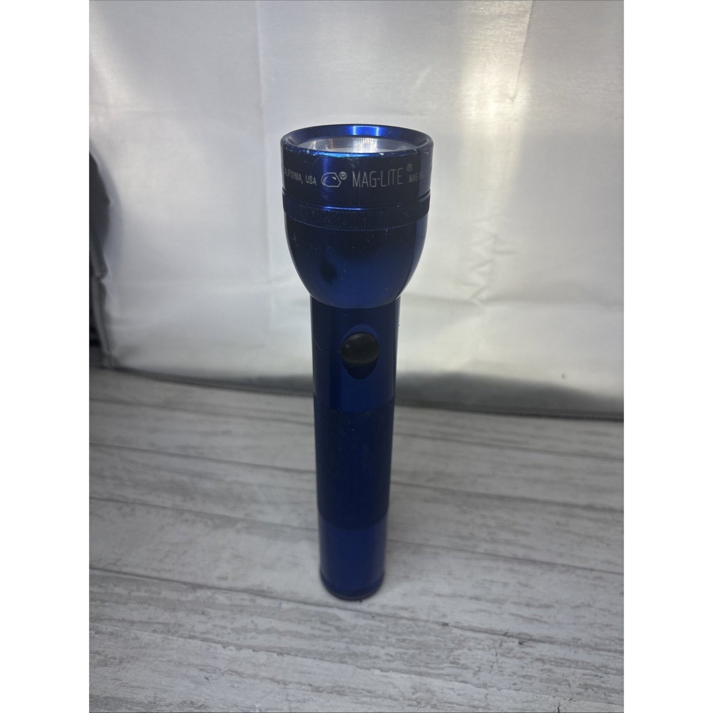 MAG-LITE LARGE 2 D Cell MAGLITE 10” Blue Flashlight Made In USA Ontario VTG